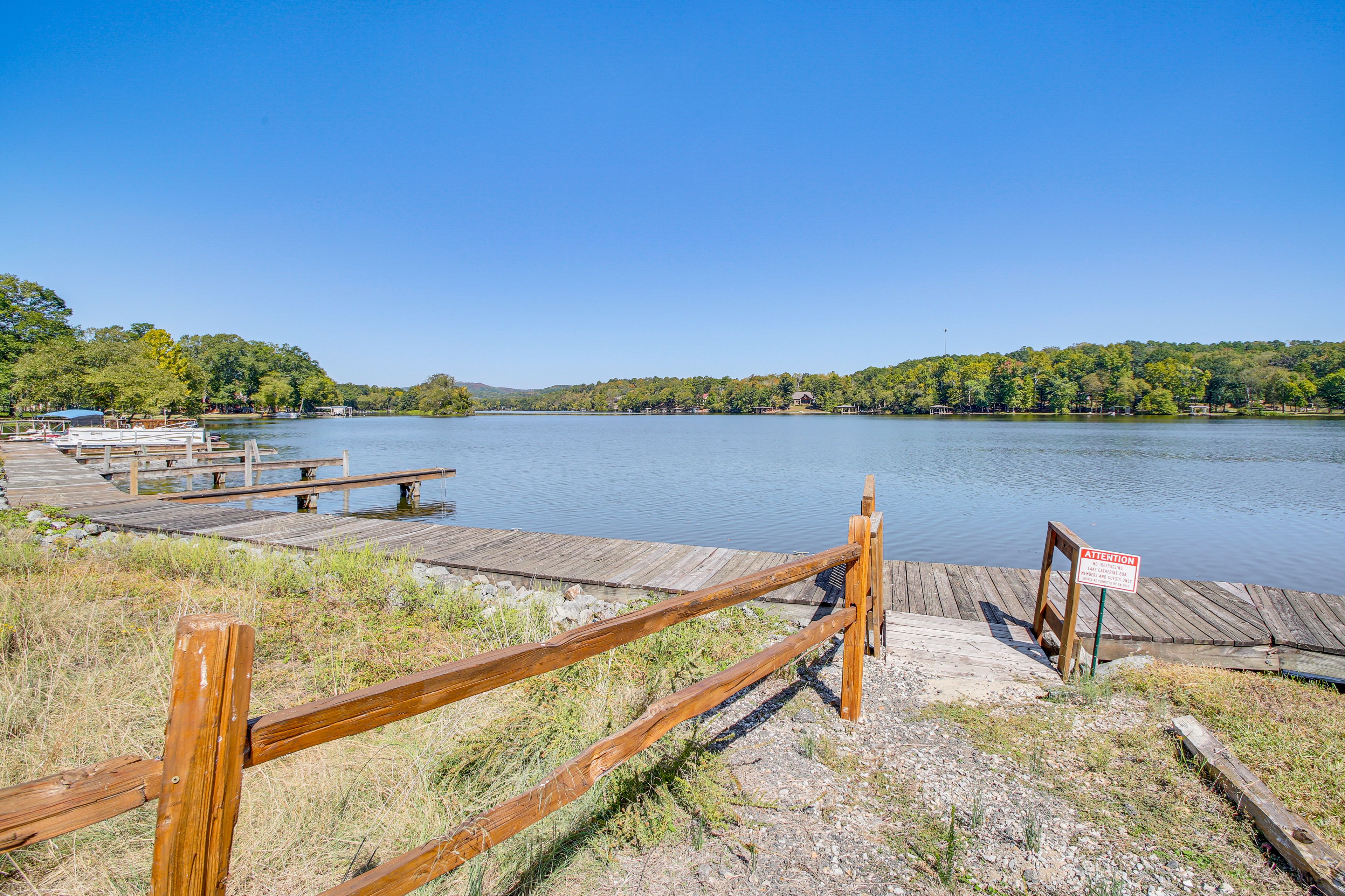 Lake Catherine Access
