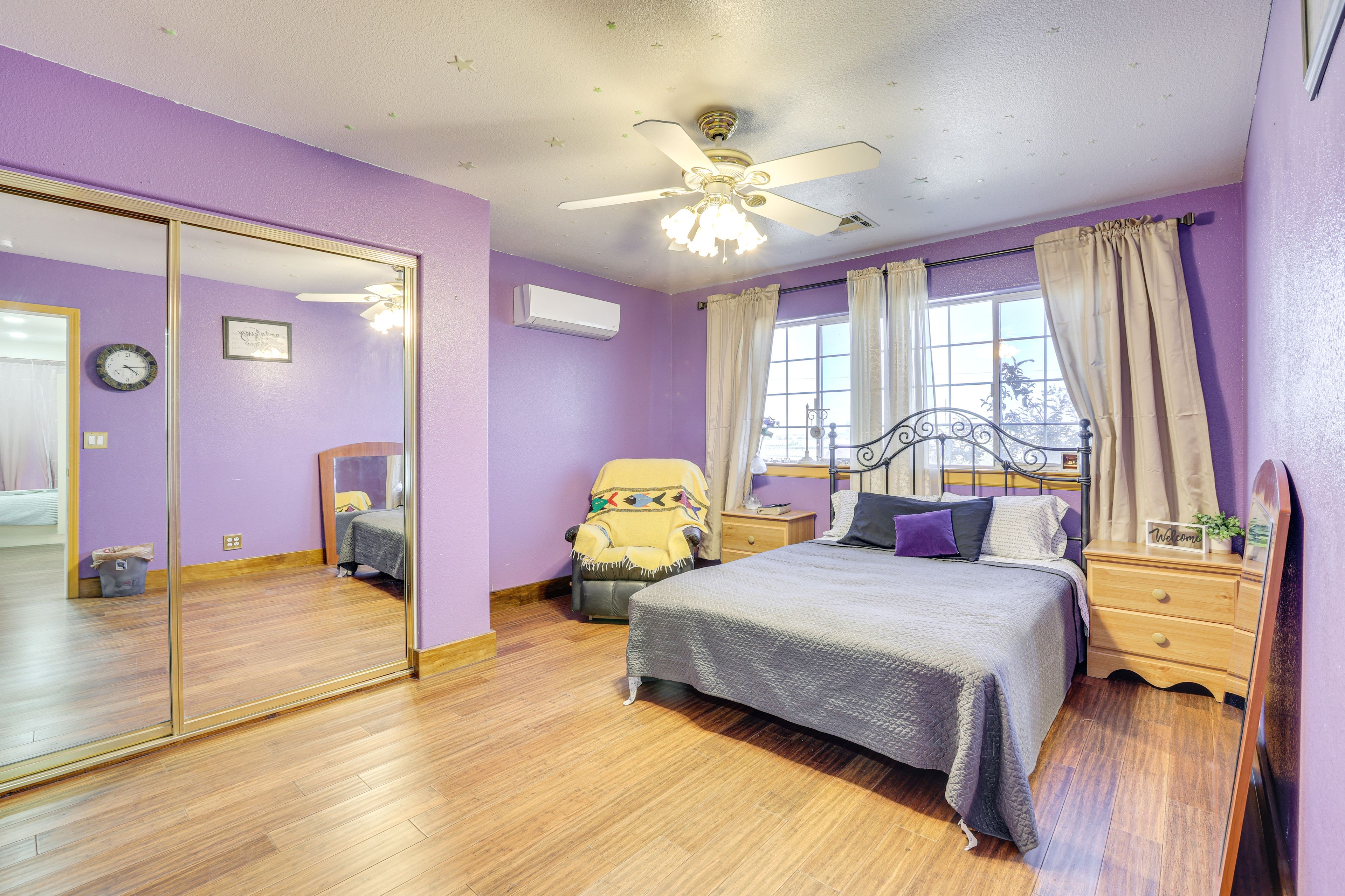 Bedroom 2 | Queen Bed