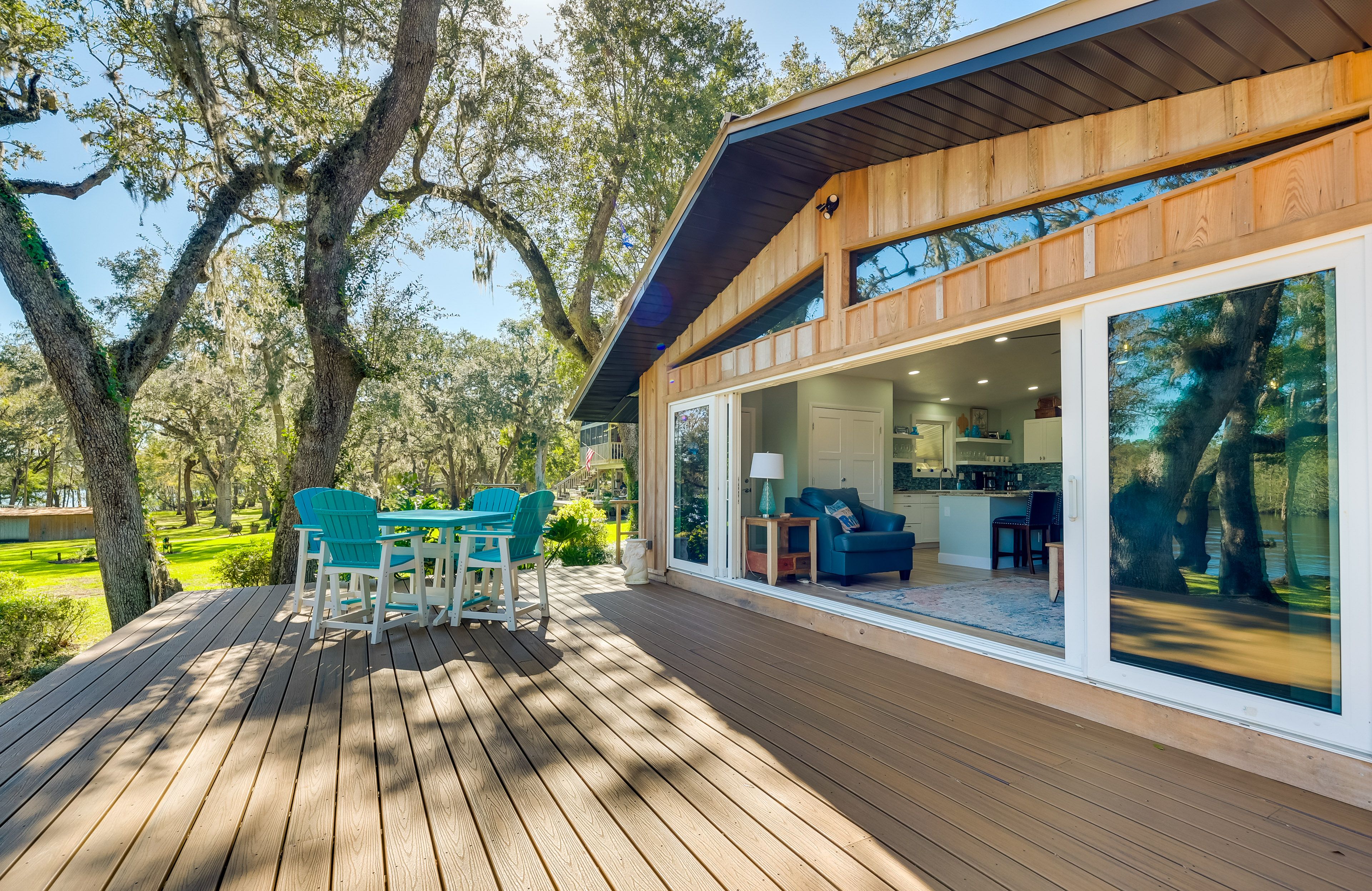 Deck
