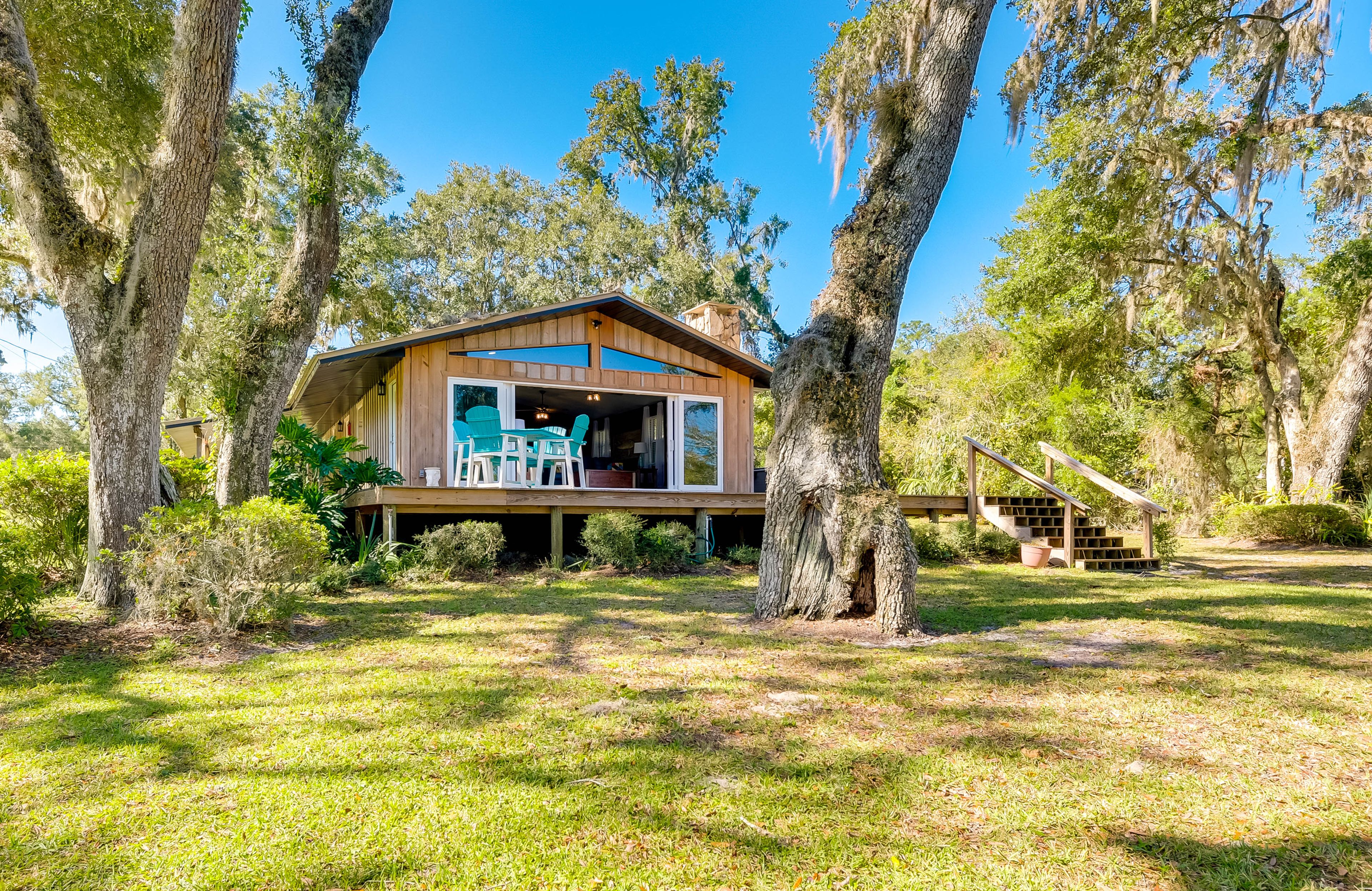 Old Town Vacation Rental | 3BR | 2BA | 3 Steps to Enter | 1,200 Sq Ft