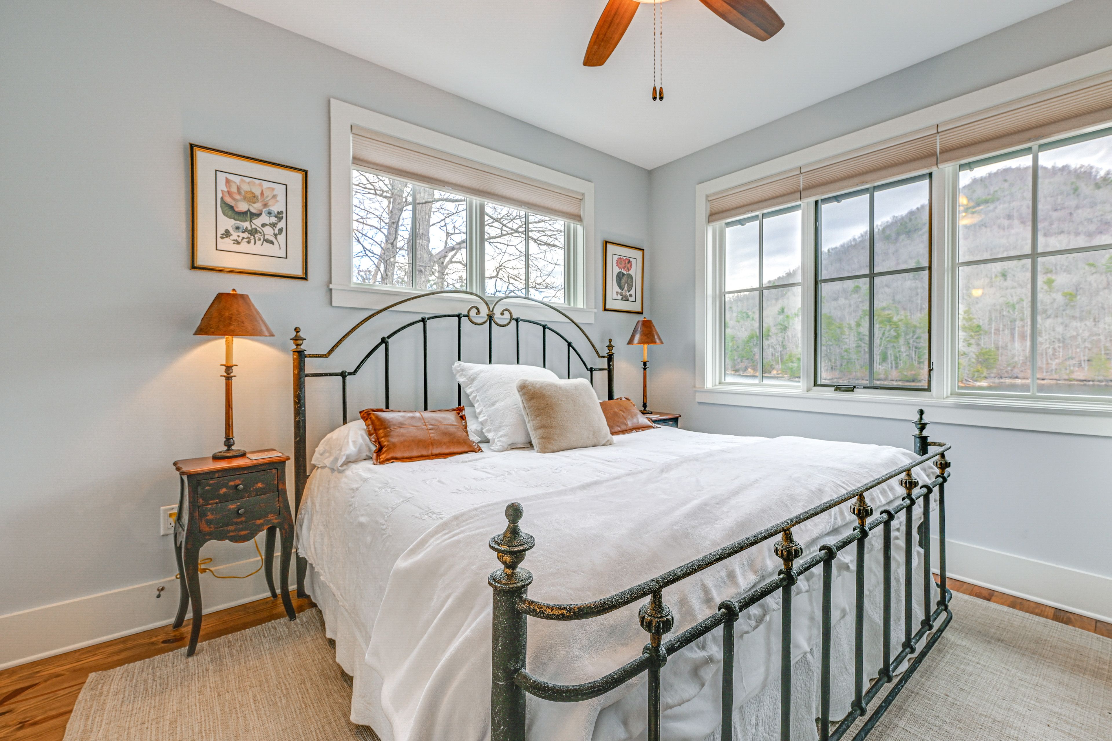 Bedroom 1 | Upper Floor | King Bed | Linens Provided