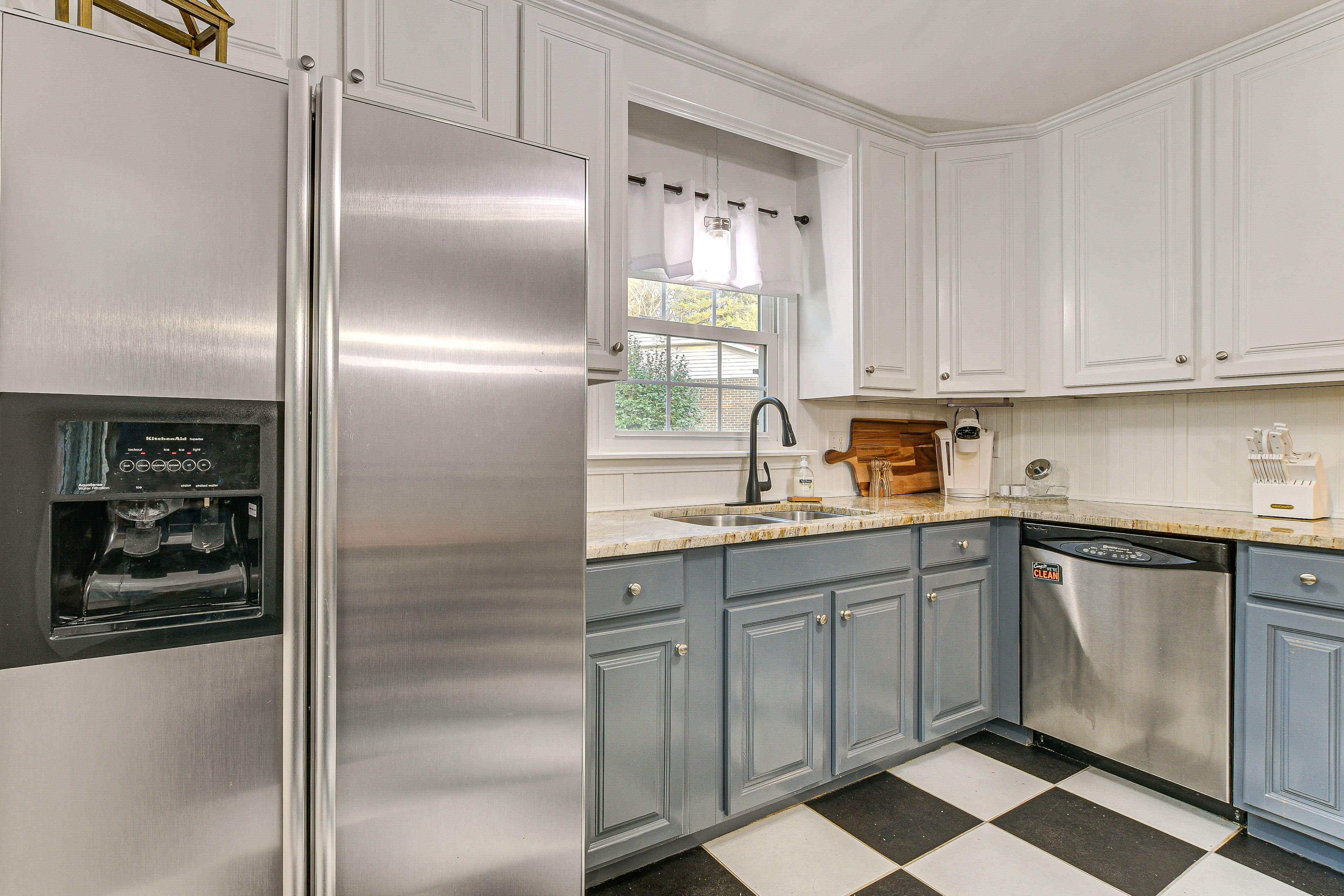 Kitchen | Cooking Basics | Keurig Coffee Maker | Toaster