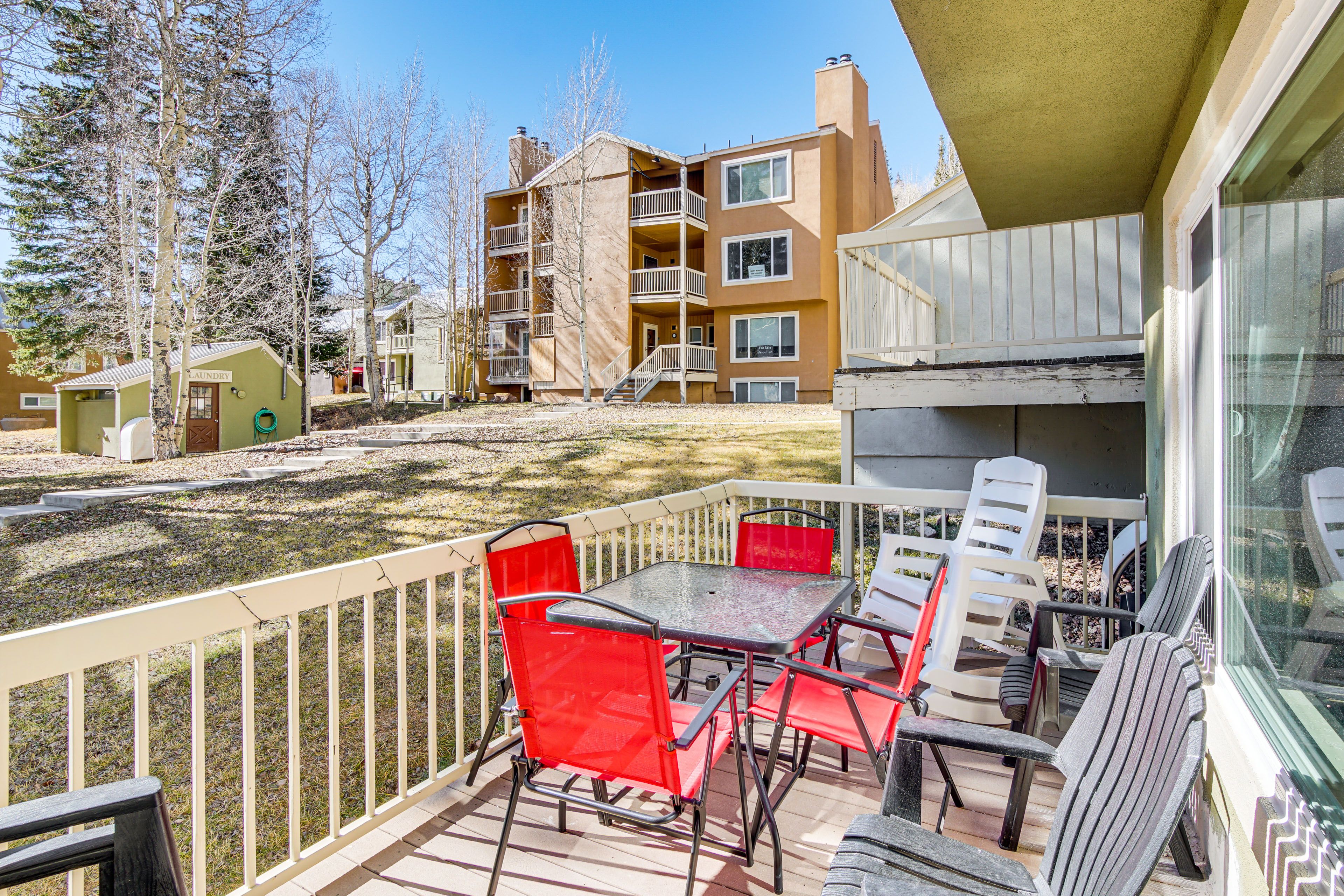 Private Balcony | Outdoor Furniture