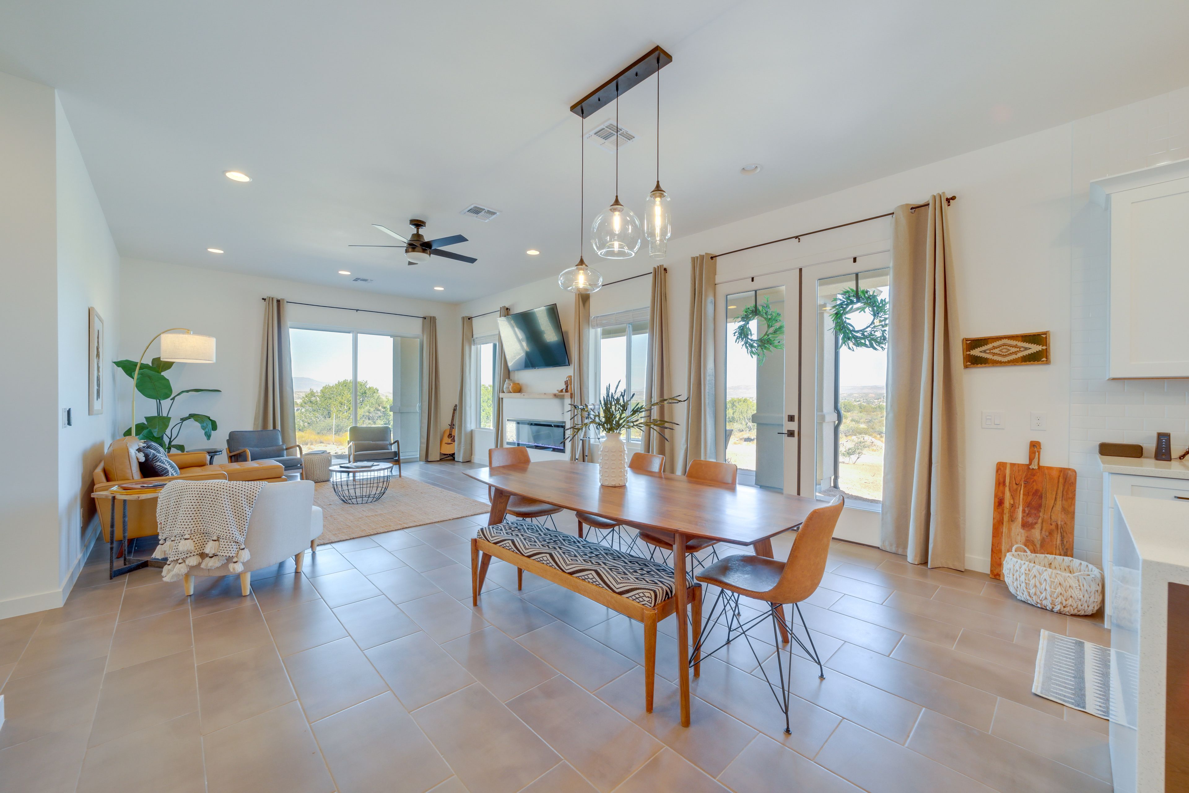 Dining Room | Dishware & Flatware