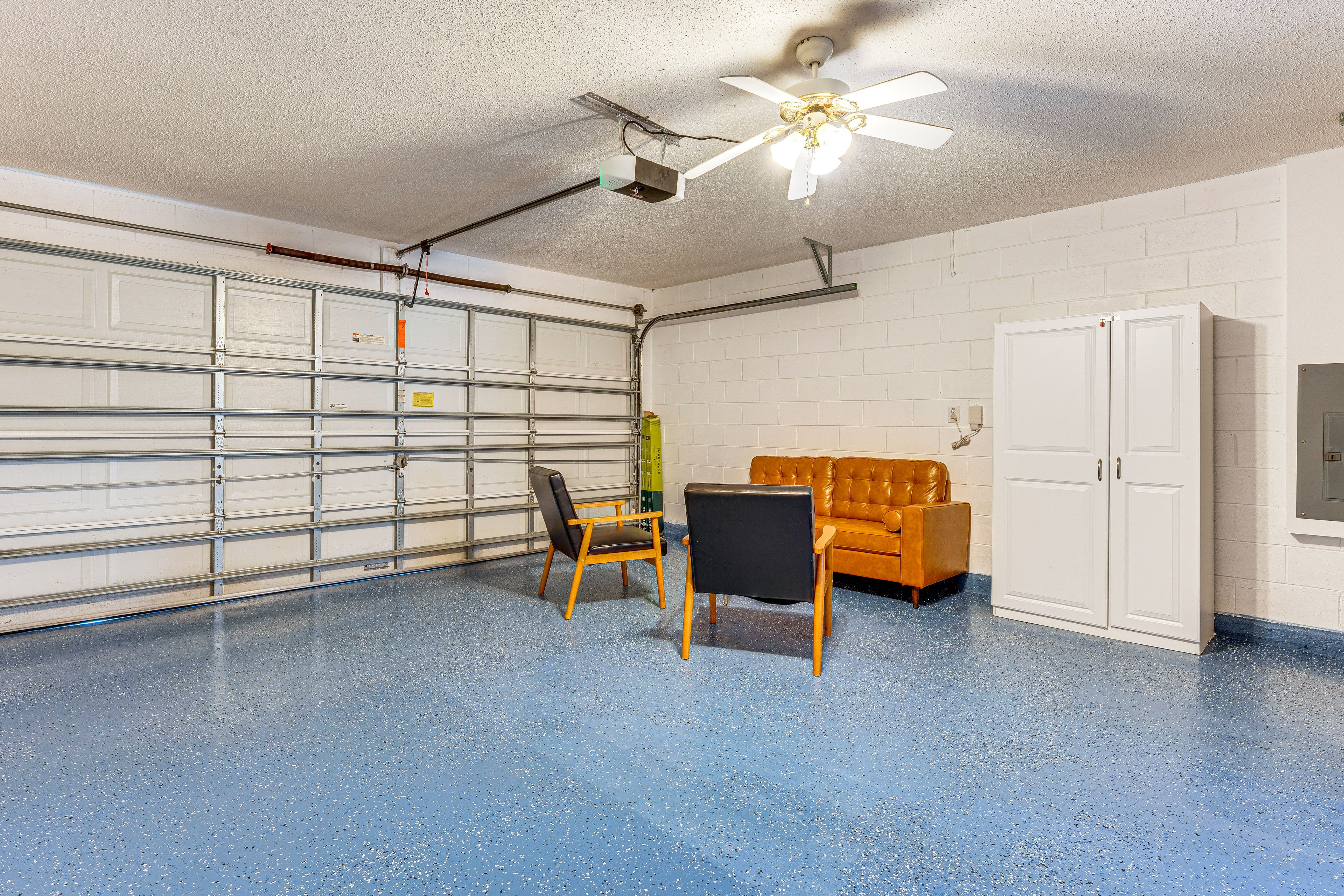 Additional Living Area | Garage