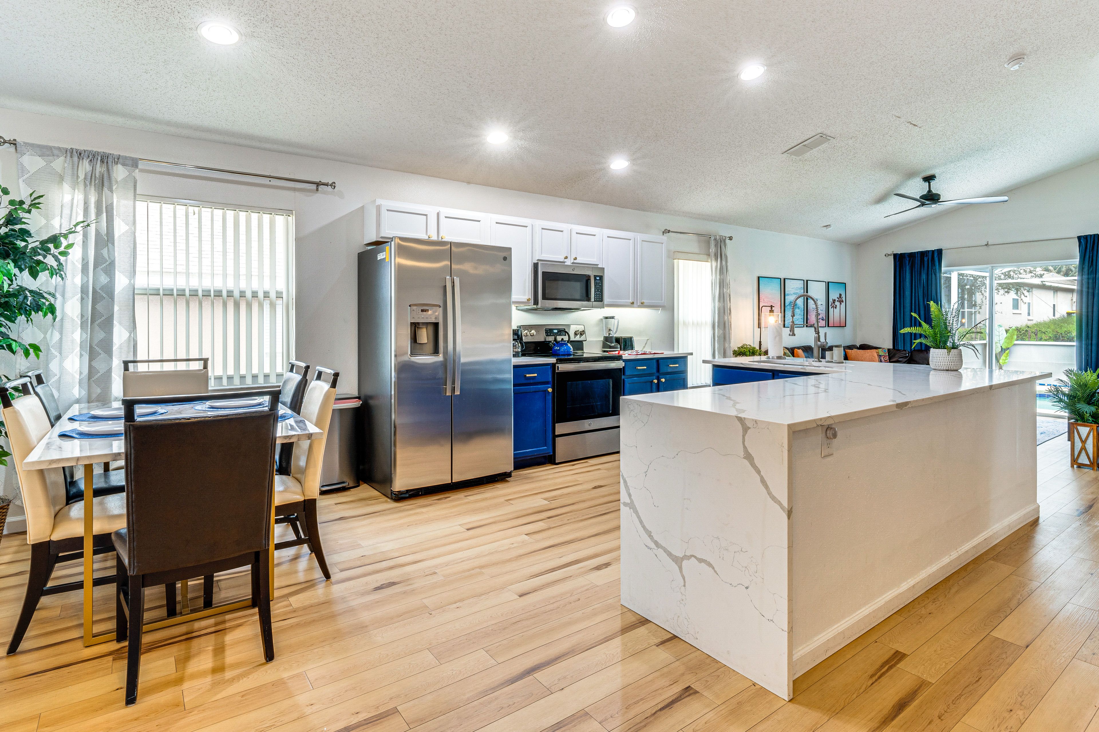 Kitchen | Cooking Basics | Drip Coffee Maker | Microwave | Toaster | Blender