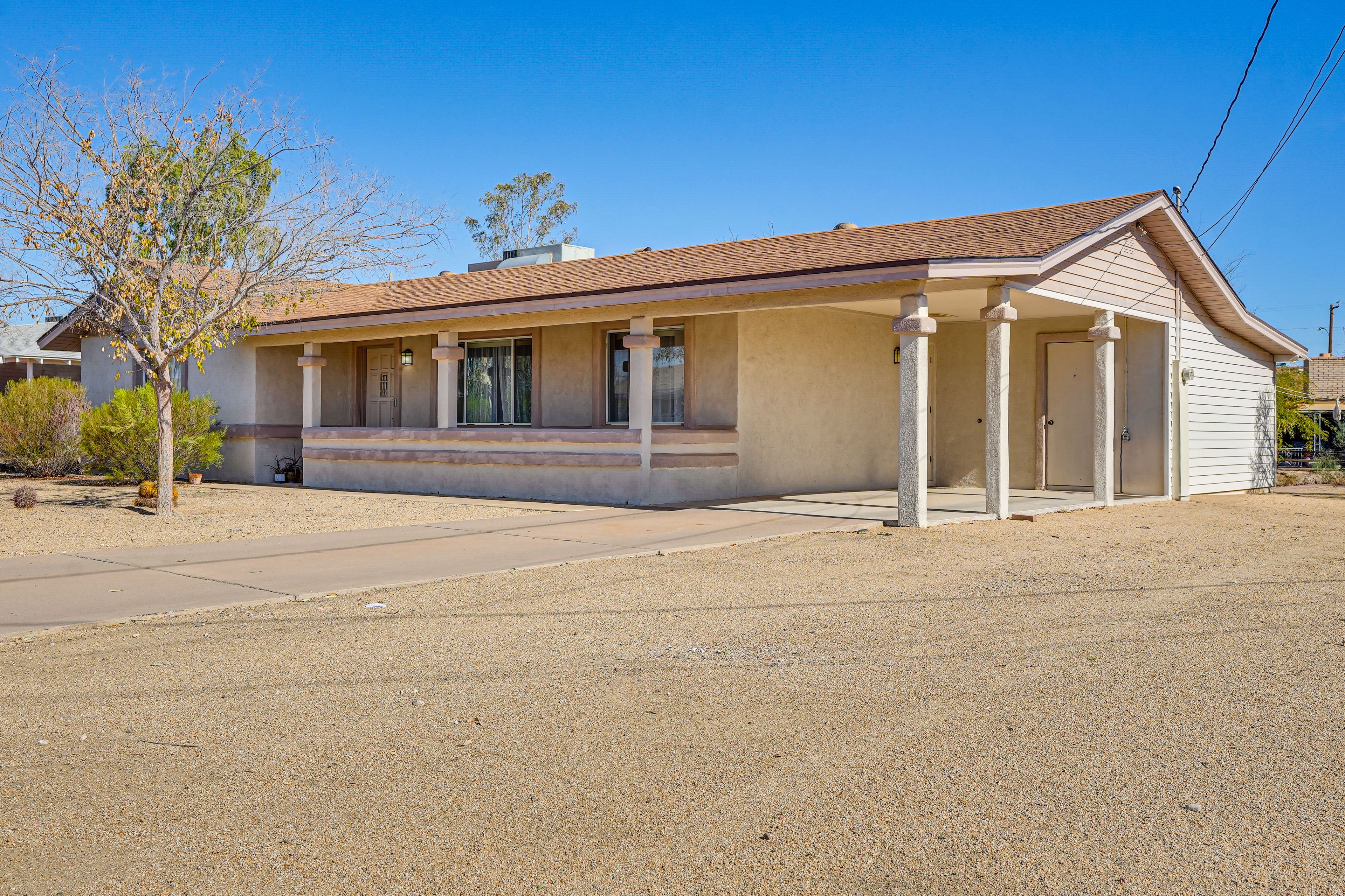 Parking | Carport (1 Vehicle) | Driveway (2 Vehicles) | Free Street Parking