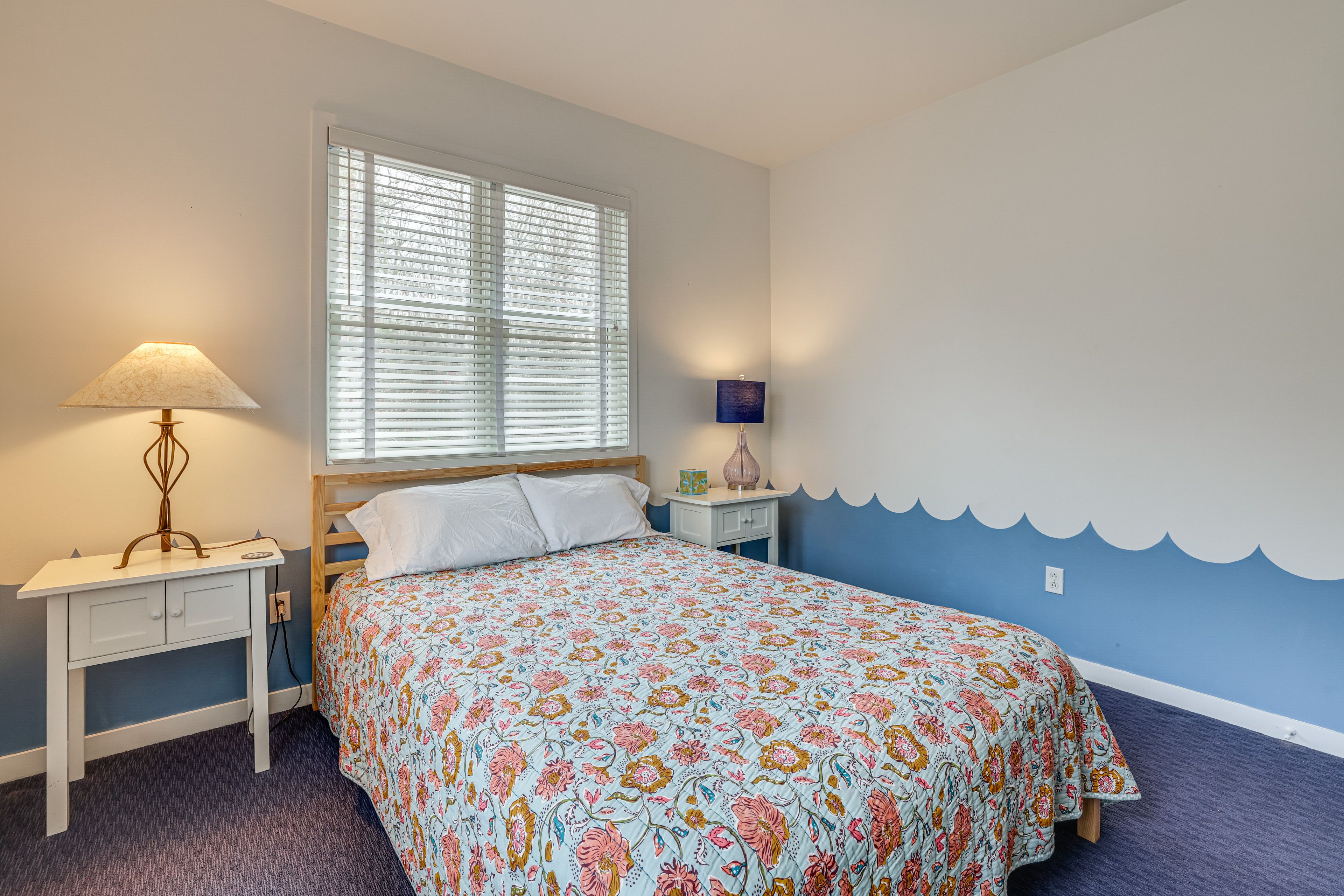 Bedroom 2 | 2nd Floor | Queen Bed