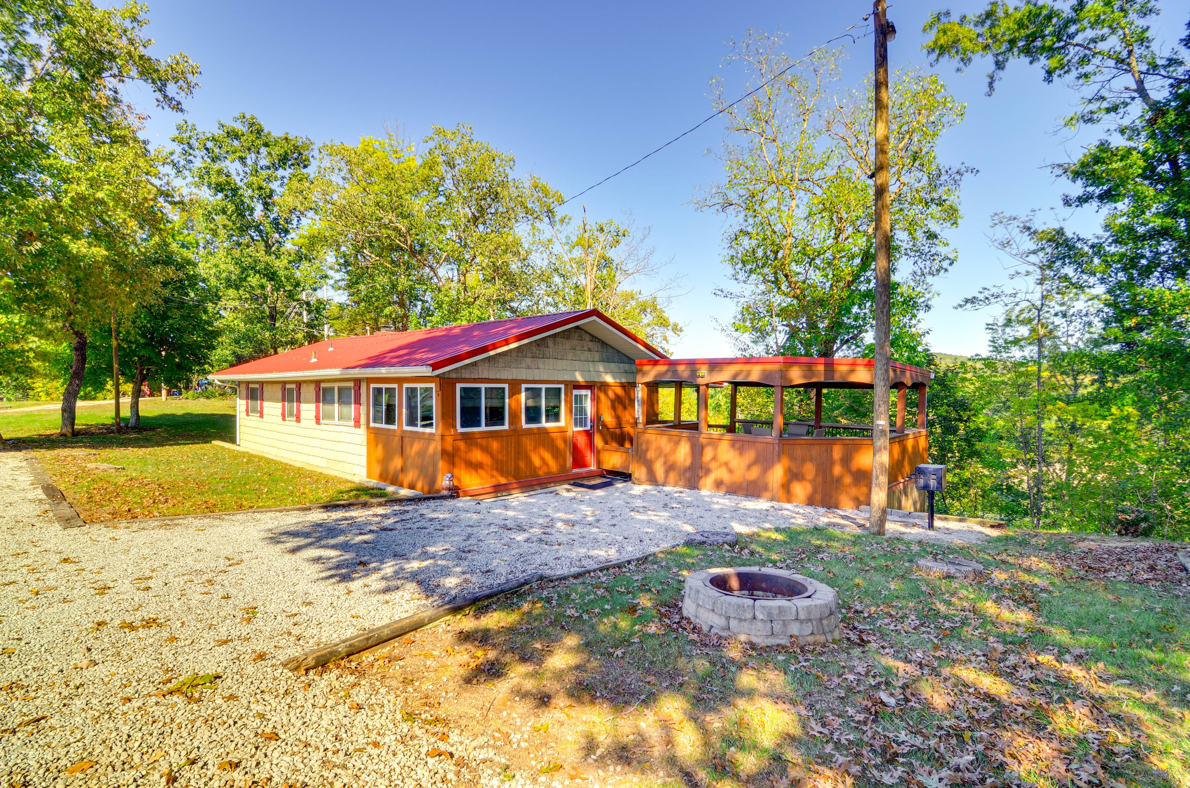 Cabin Exterior | Outdoor Fire Pit | Scenic Location