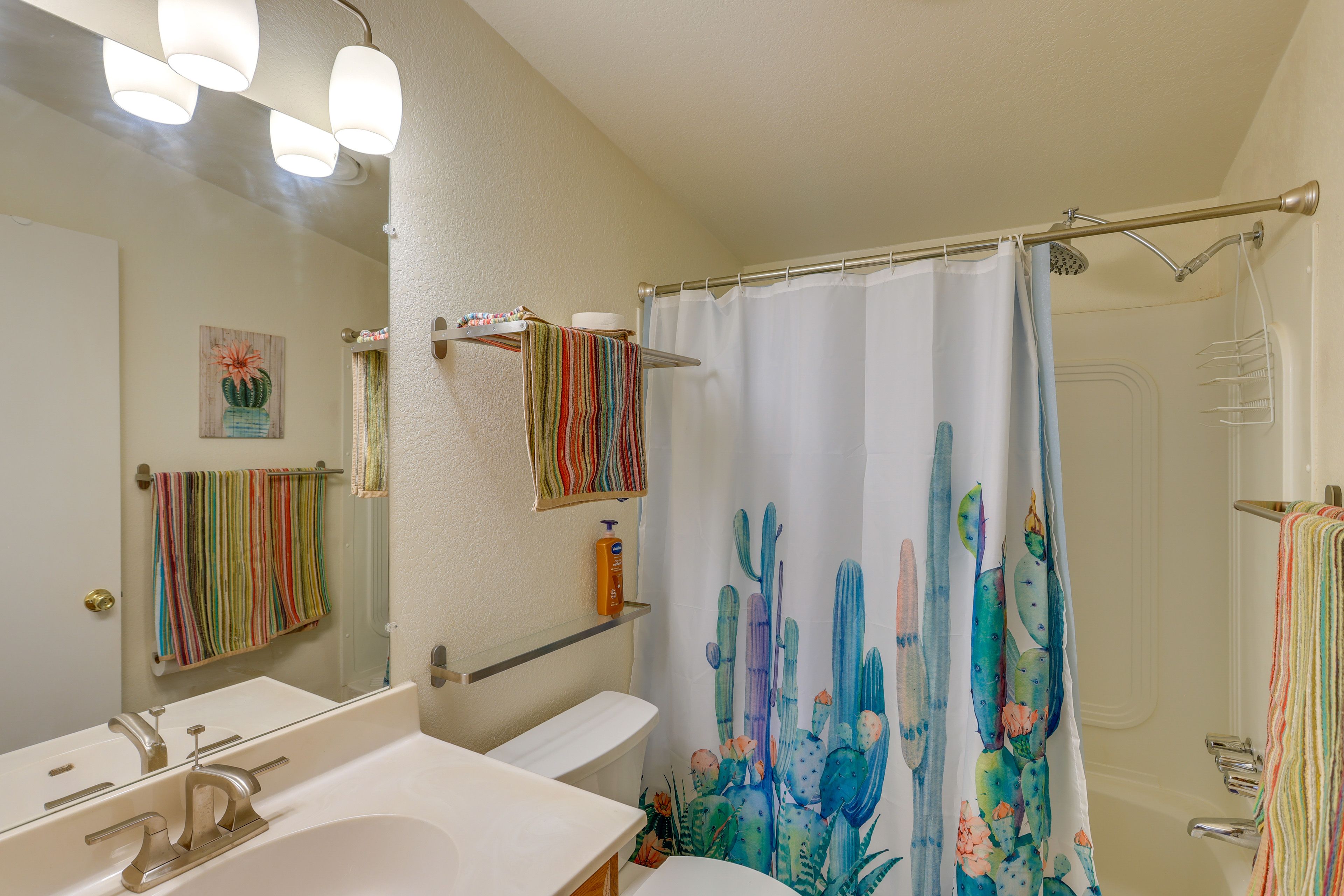 Full Bathroom