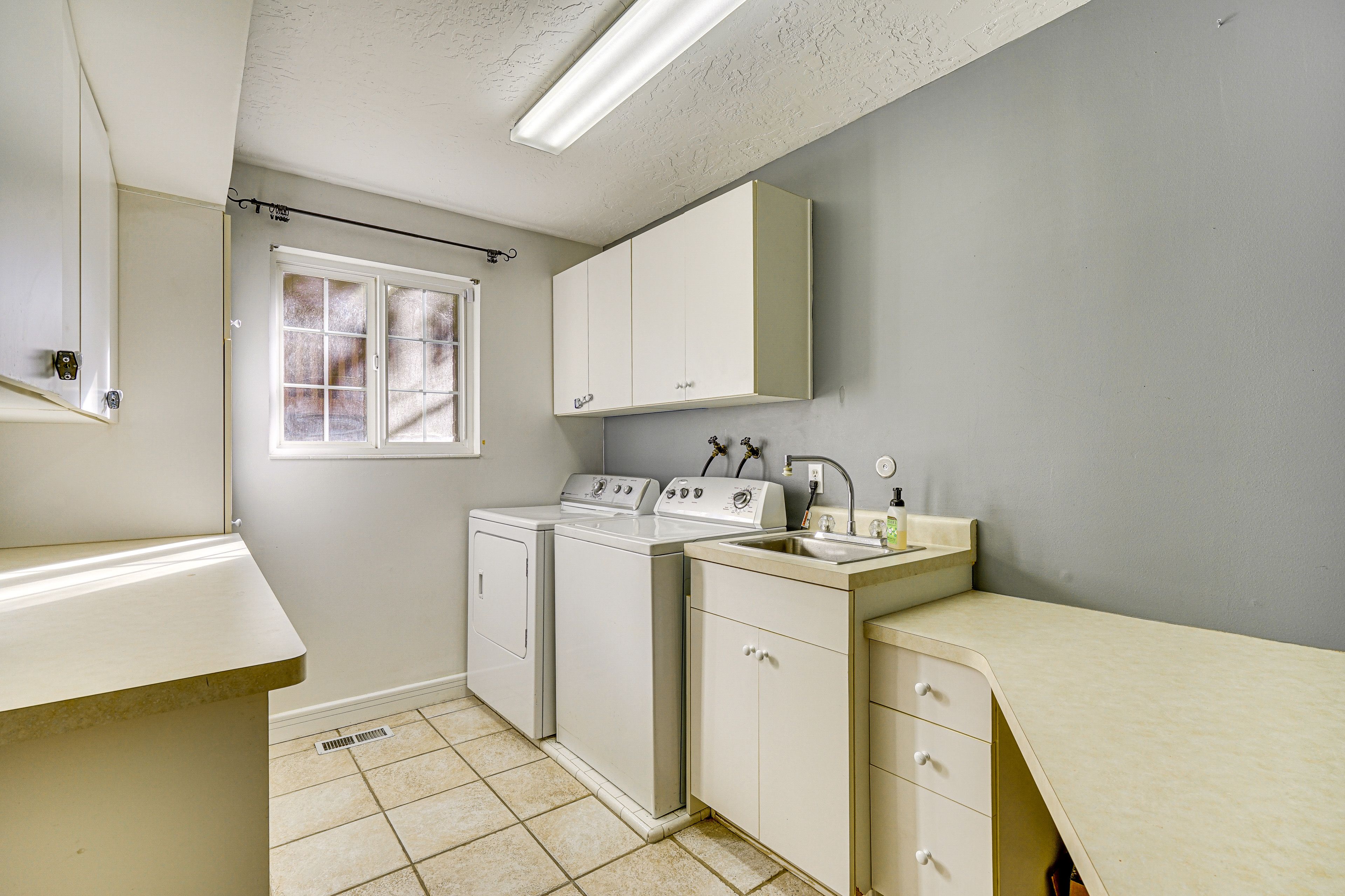 Laundry Room | Main Level | Washer & Dryer