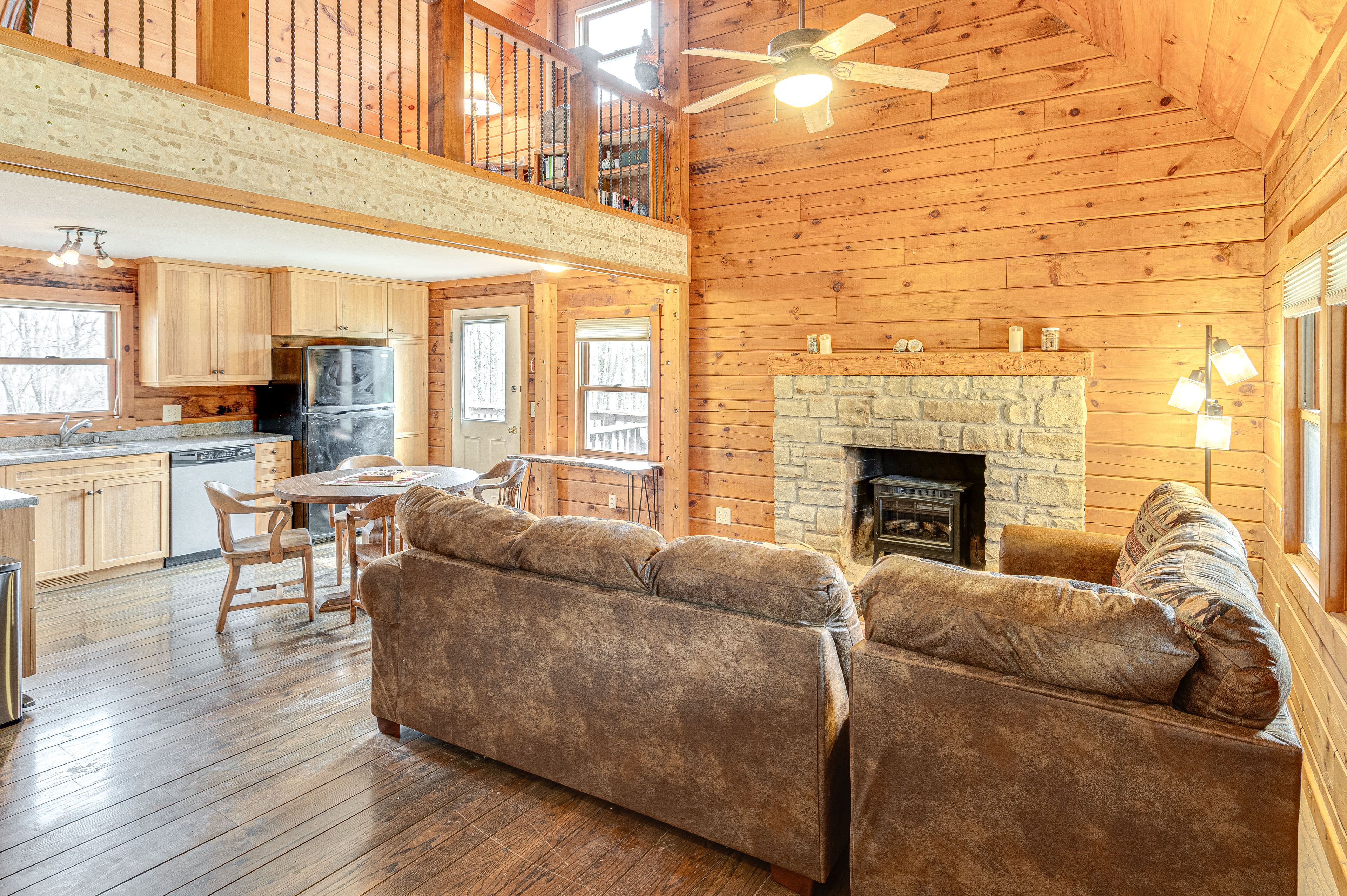 Living Room | 1st Floor | Fireplace