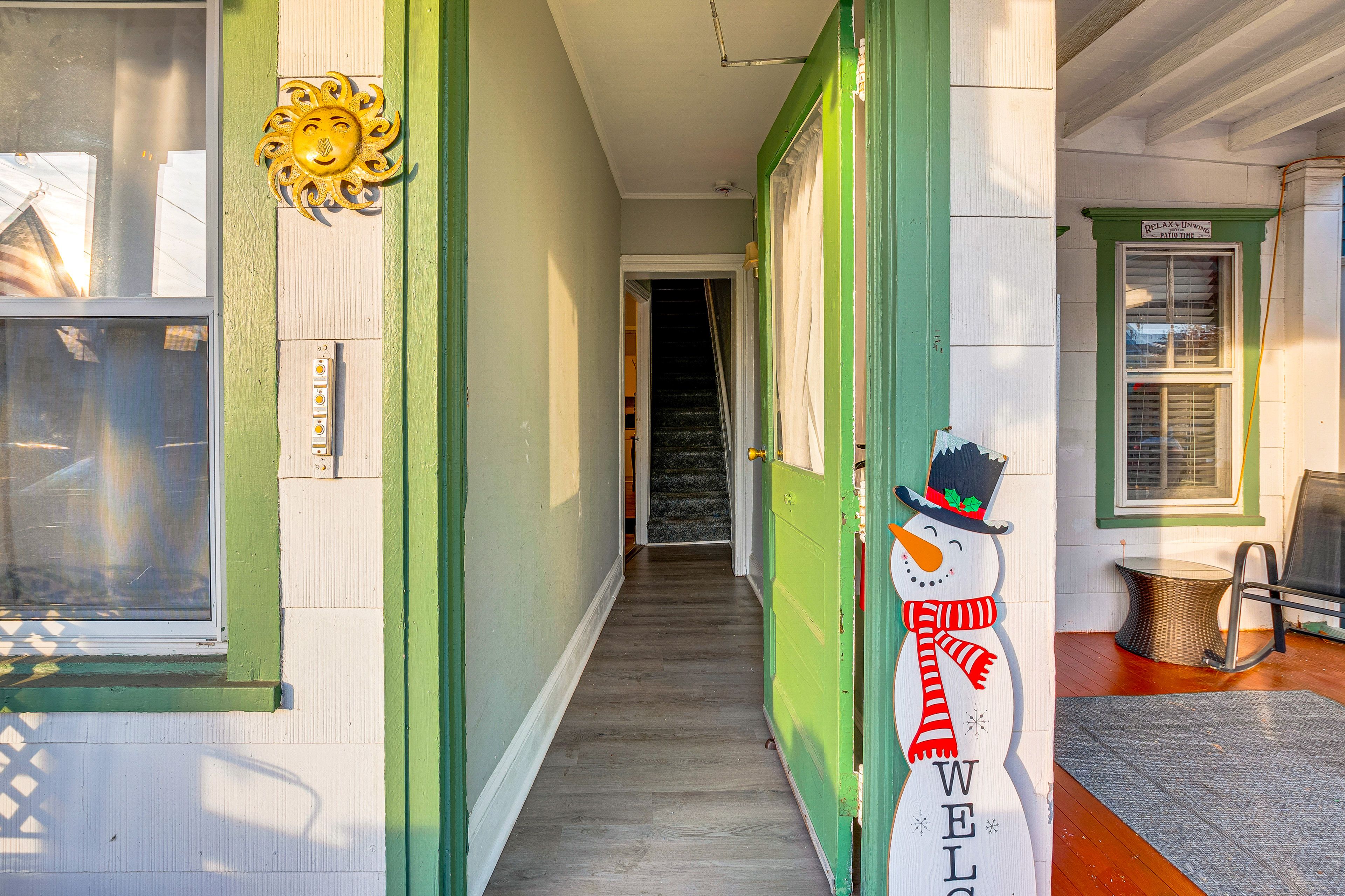 Private Entrance