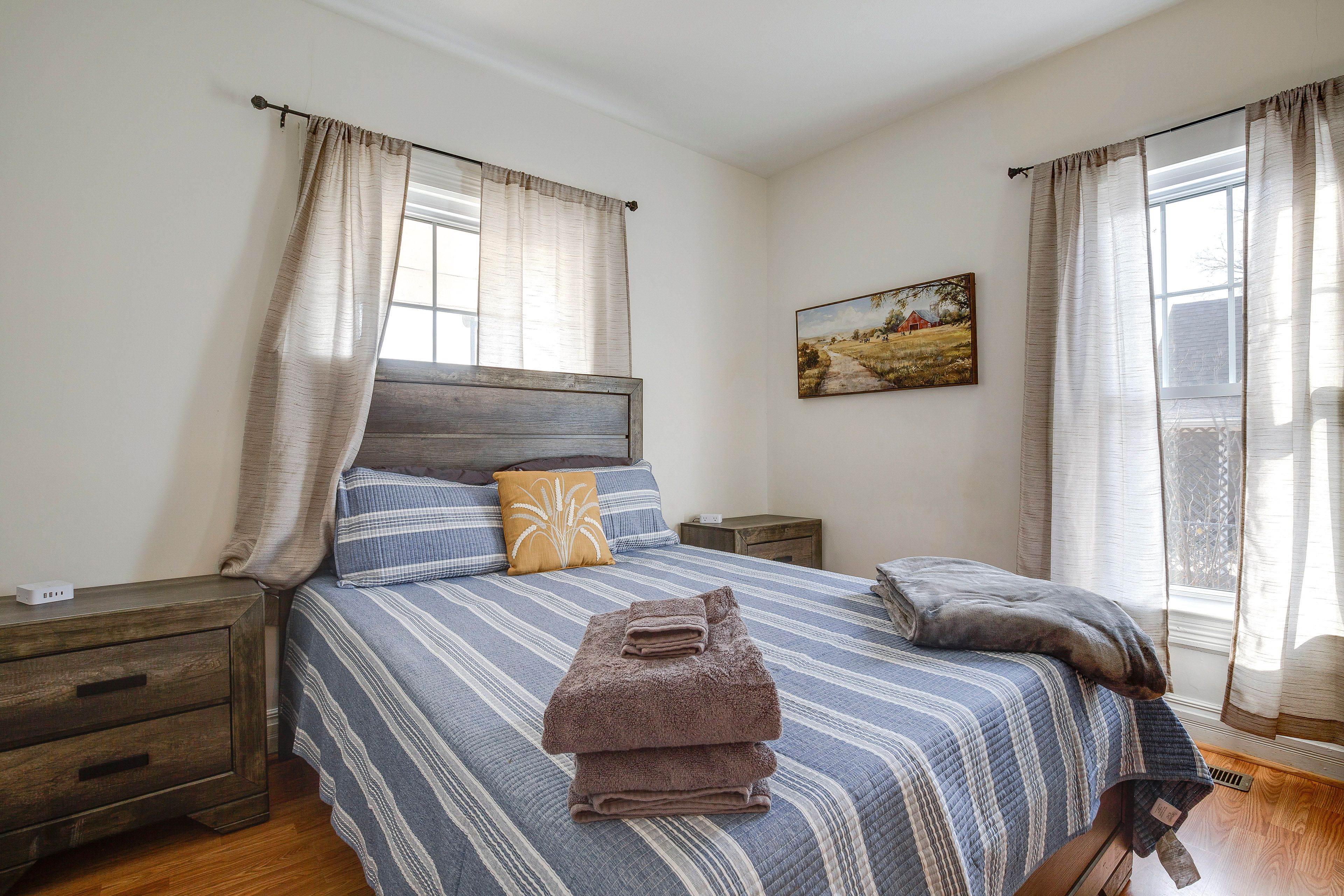 Bedroom 1 | Queen Bed | Linens Provided