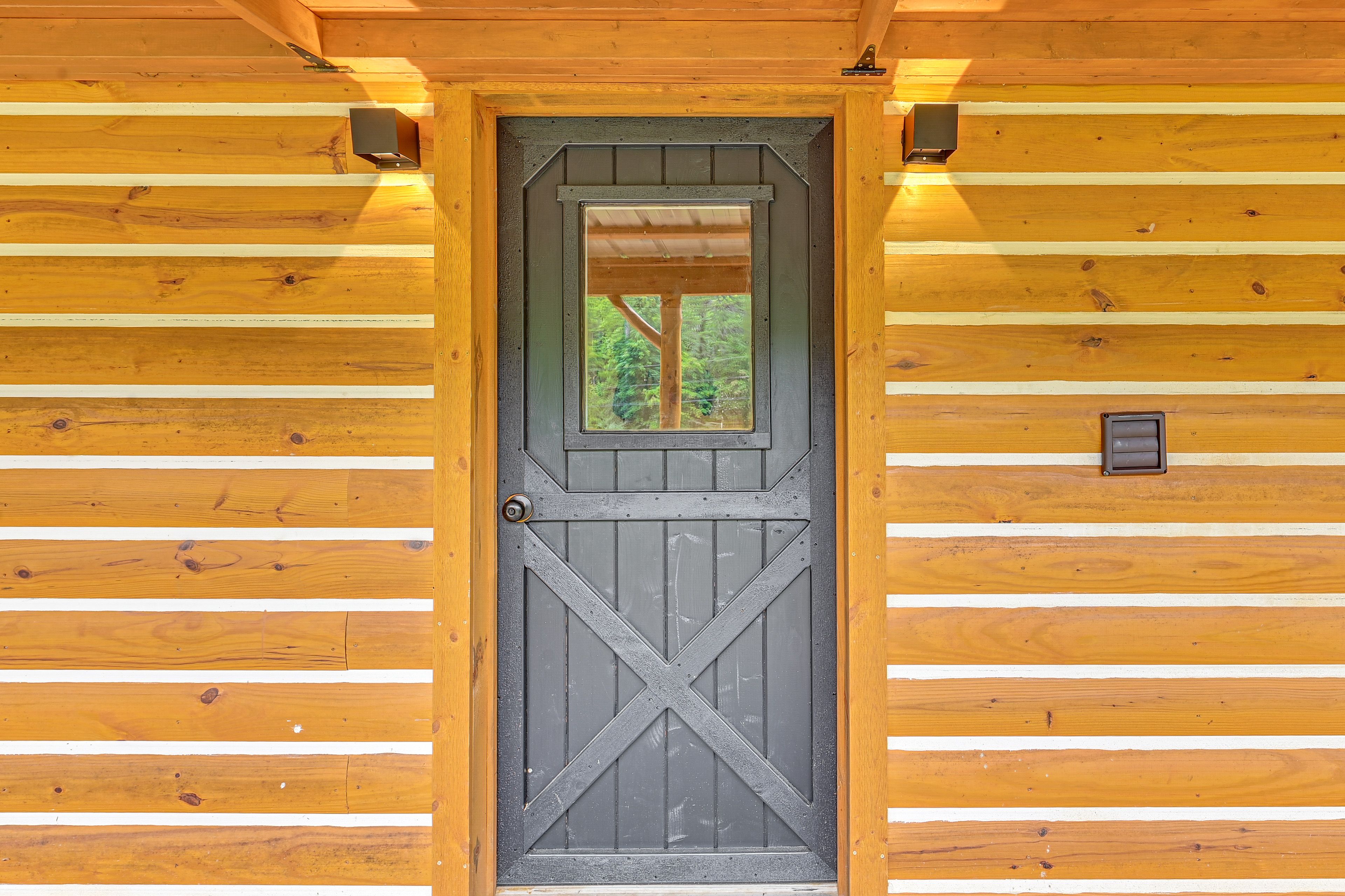Cabin Exterior | Main Door