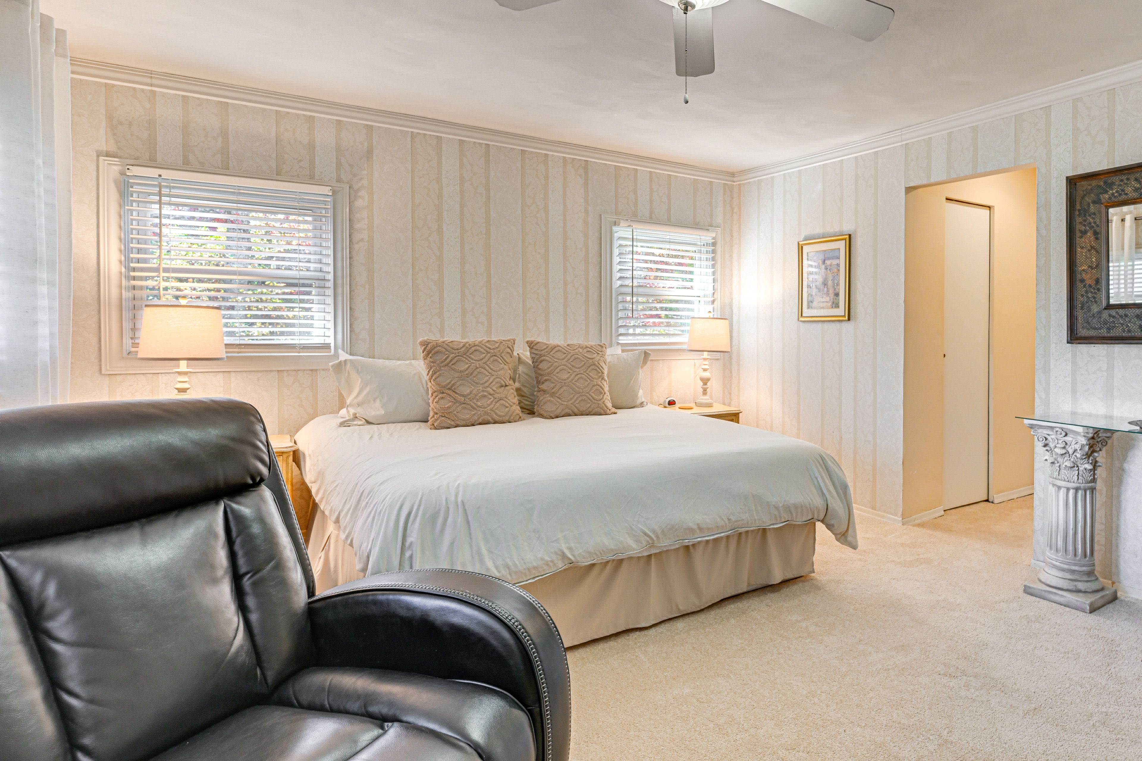 Bedroom 1 | 2nd Floor | King Bed | Linens Provided | Smart TV