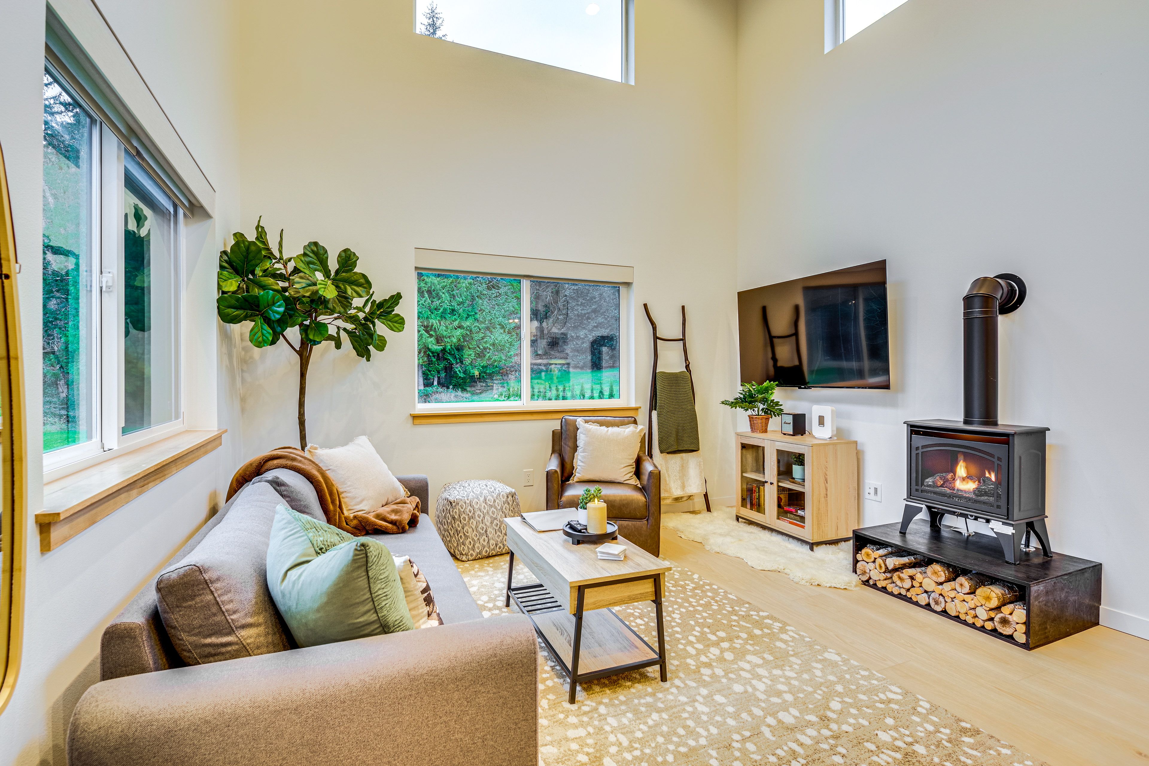 Living Room | 1st Floor | Full Sleeper Sofa | Books/Board Games
