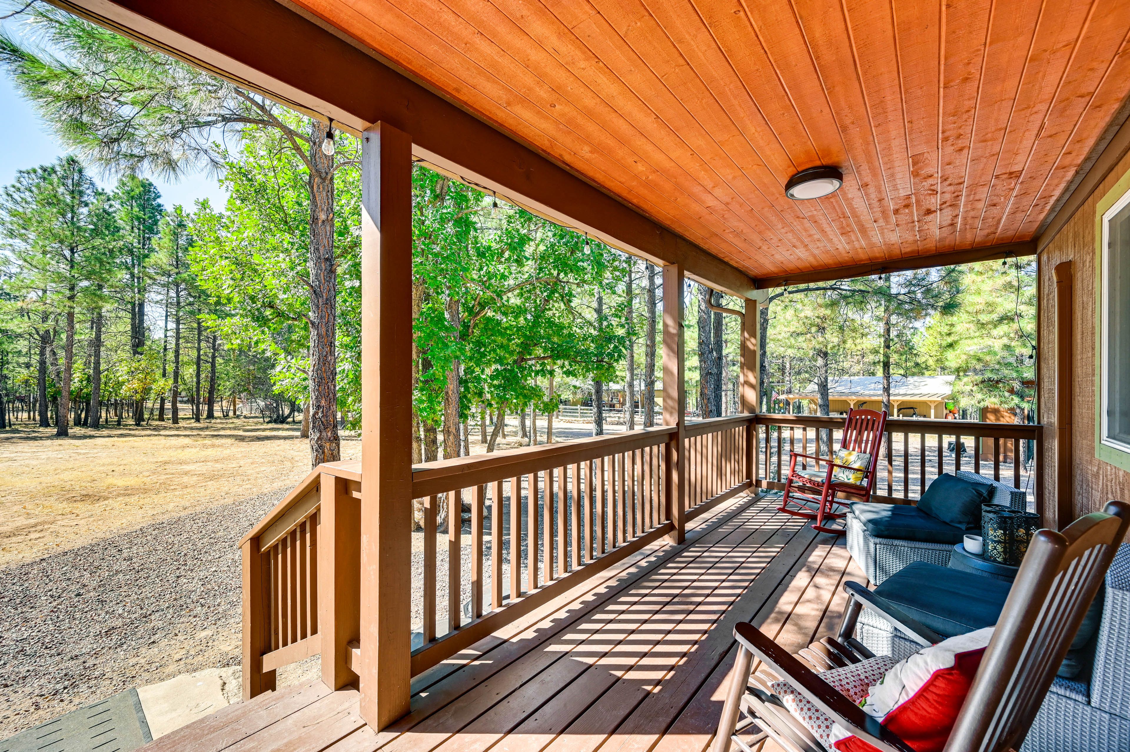 Front Porch | Seating Area | Flat-Screen TV