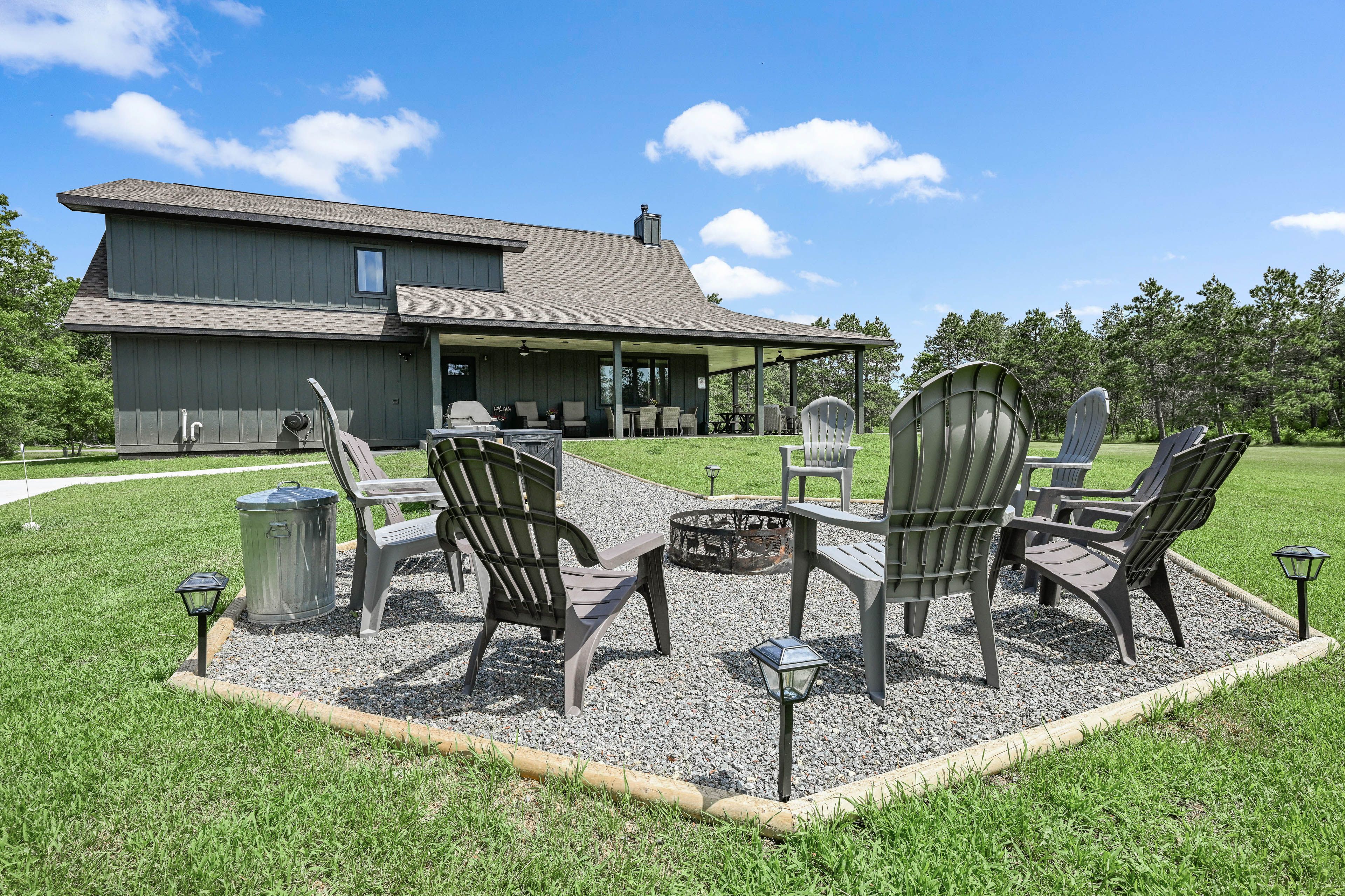 Arkdale Vacation Rental | 4BR | 2BA | 4 Steps to Enter | 1,988 Sq Ft