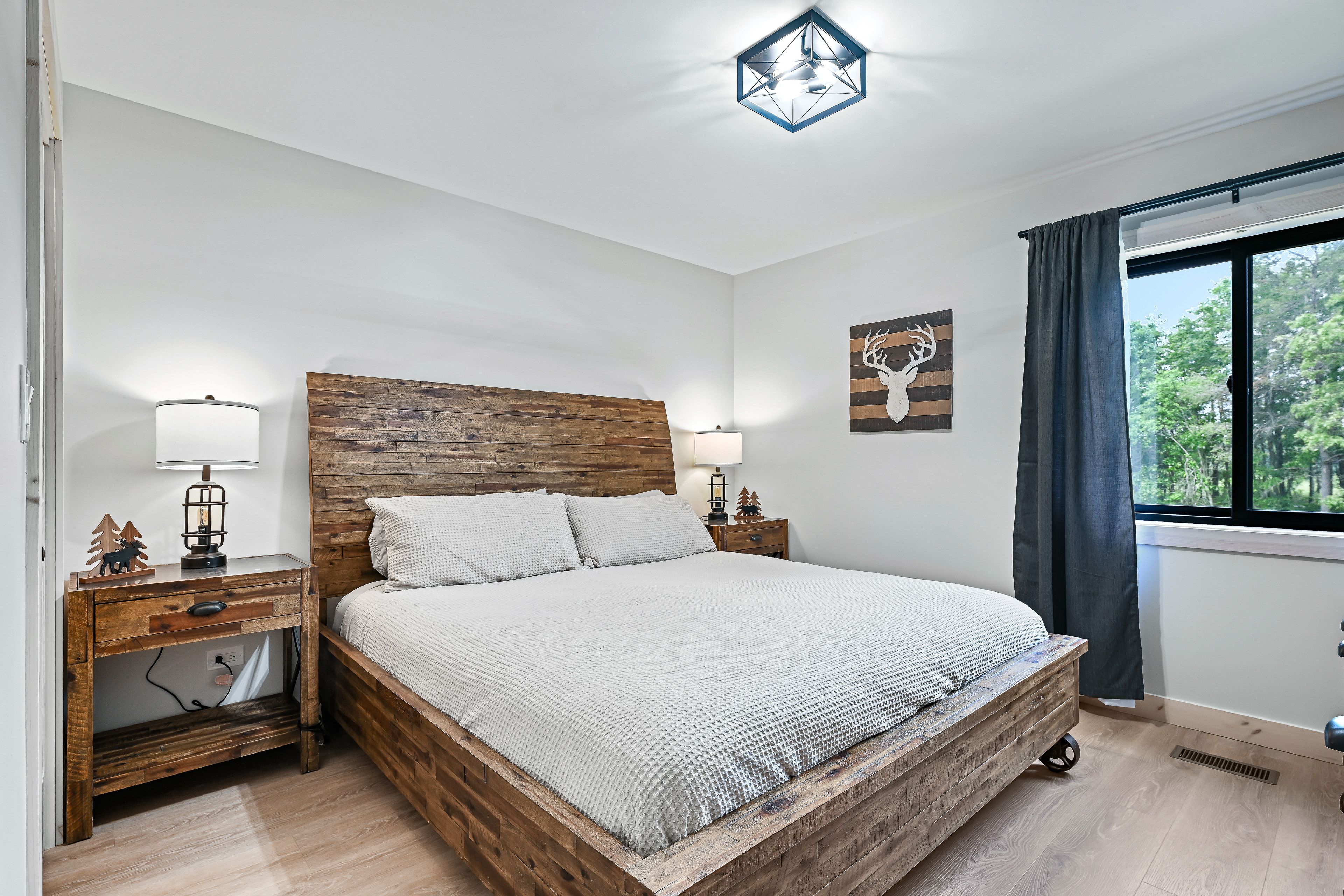 Bedroom 3 | 2nd Floor | King Bed | Linens Provided