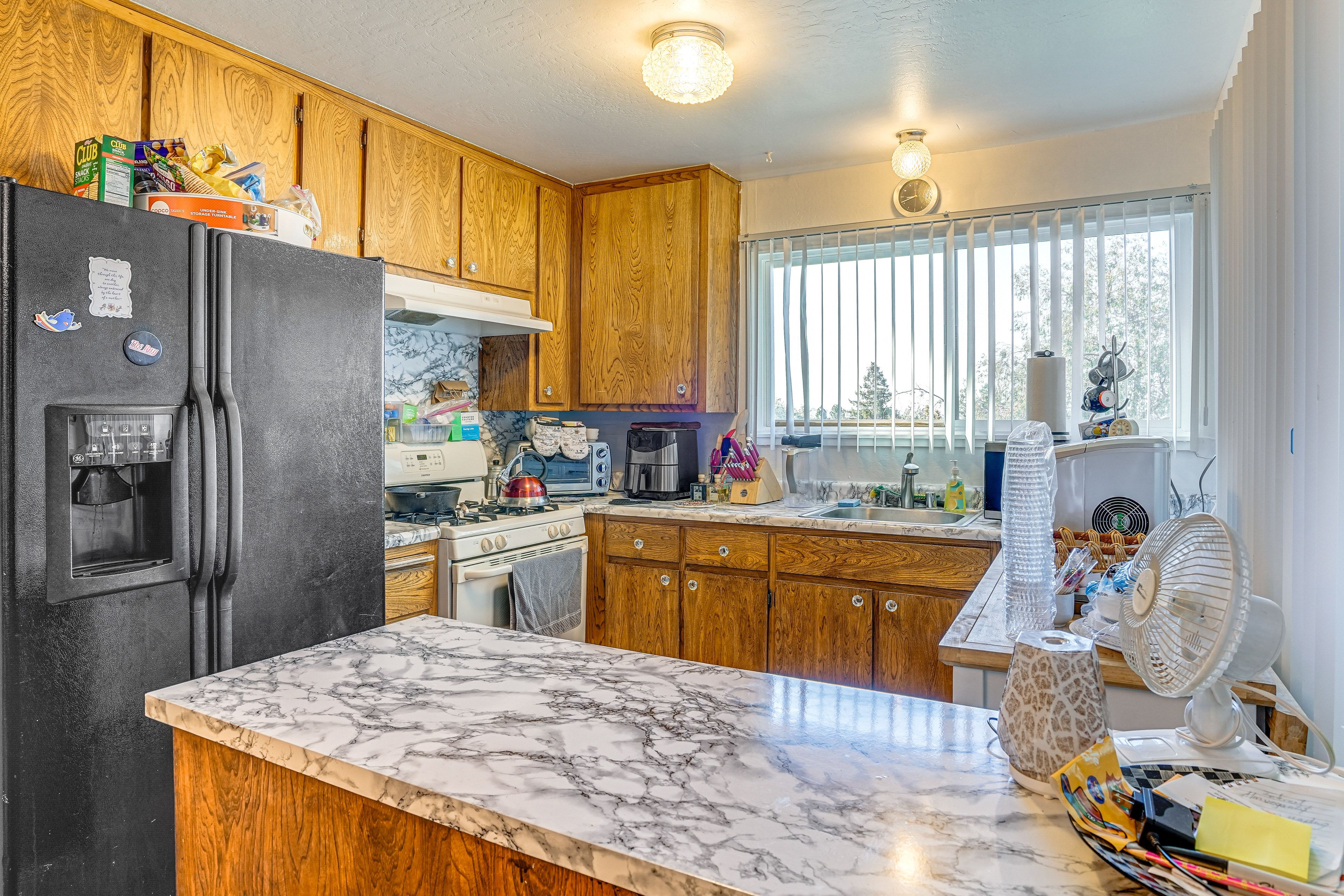 Kitchen | Keurig K-Duo | Air Fryer | Toaster Oven | Blender