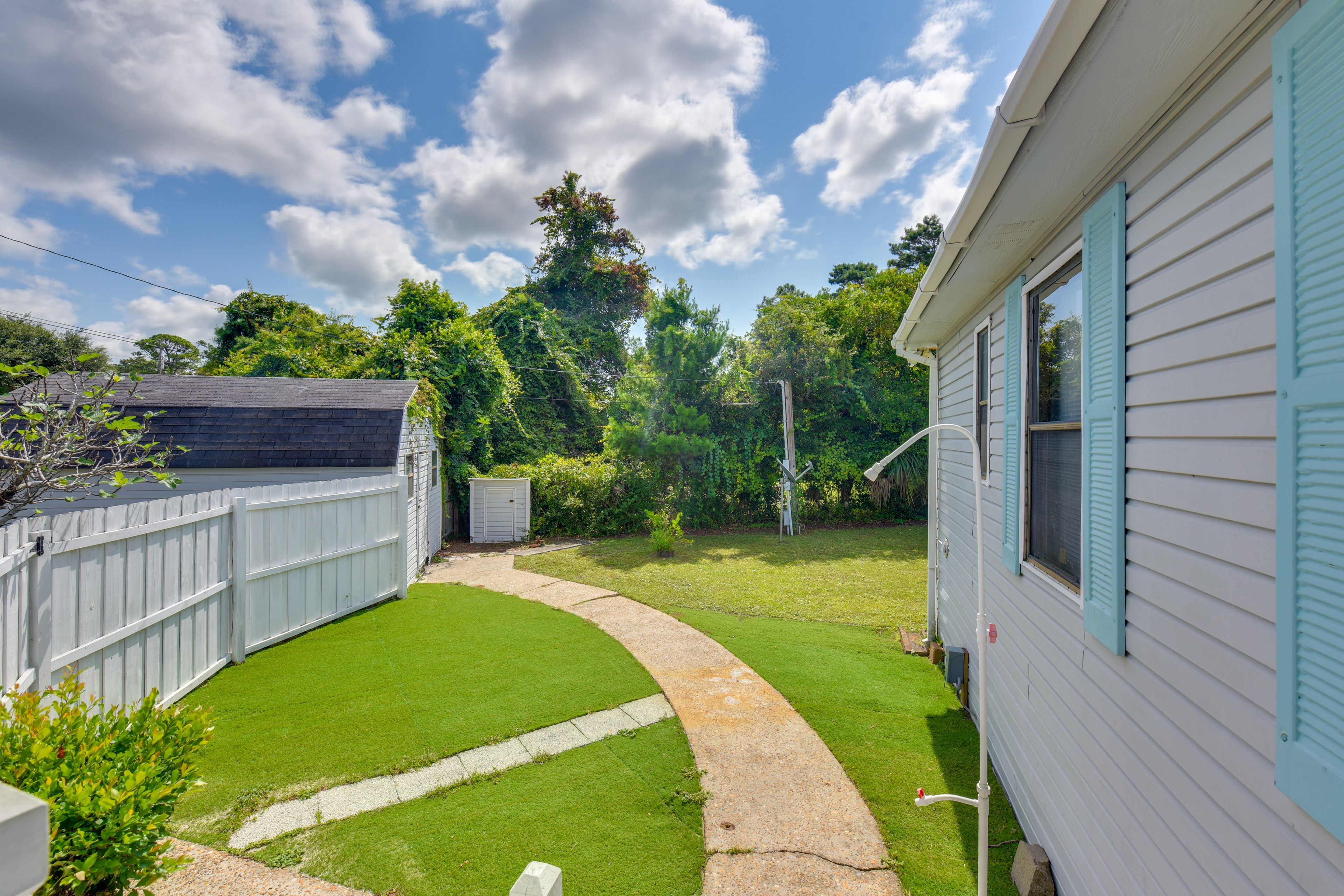 Fenced Backyard | Outdoor Shower