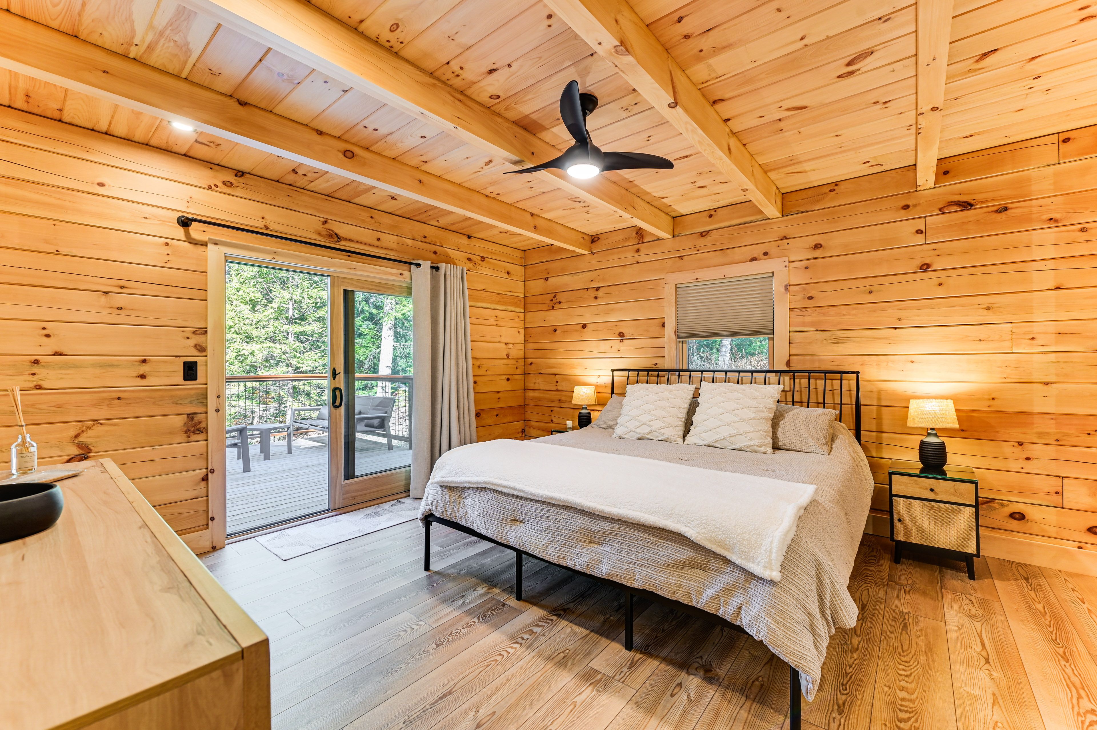 Bedroom 1 | 1st Floor | King Bed | Smart TV | Linens Provided | Deck Access
