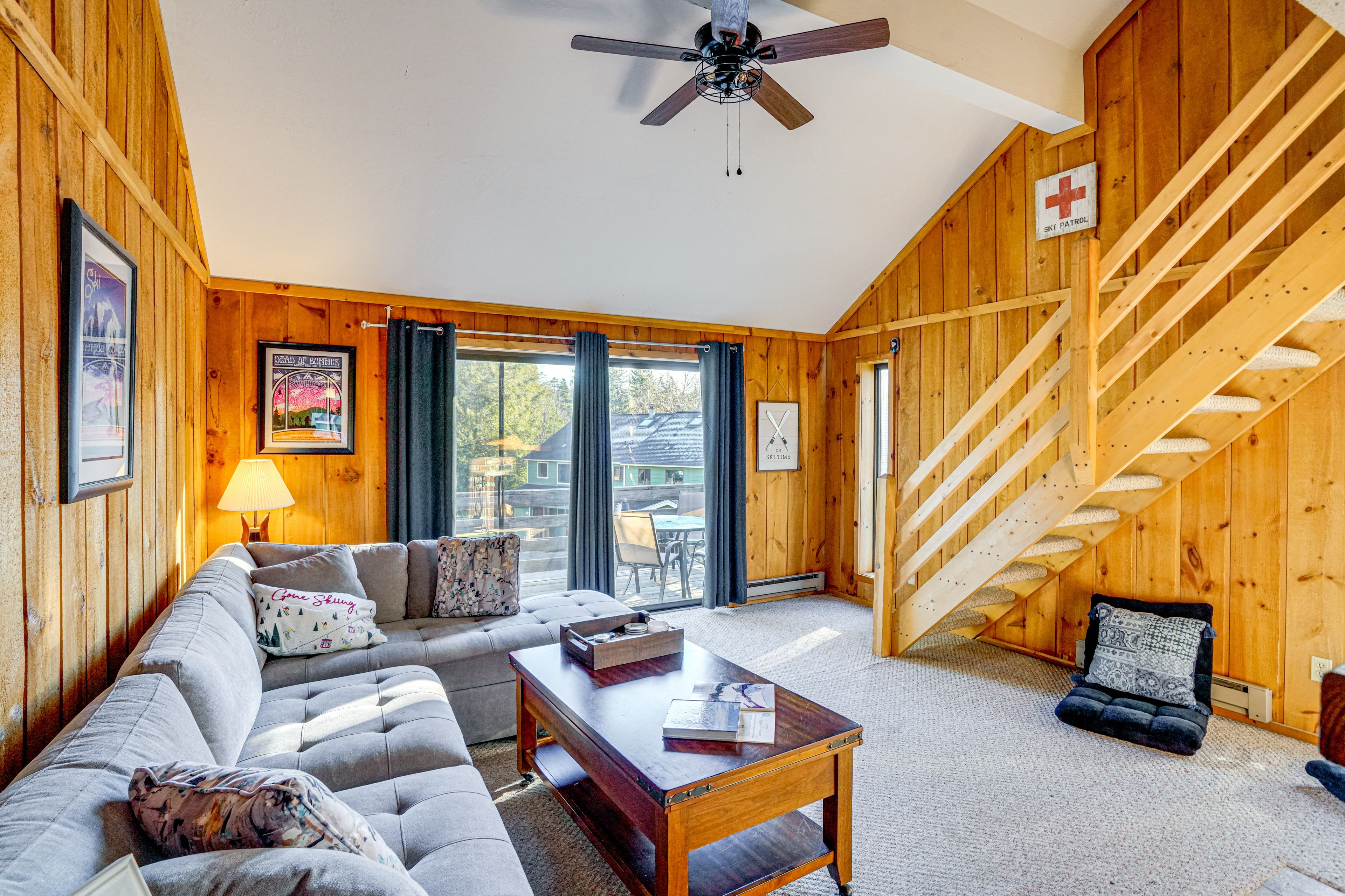 West Dover Vacation Rental | 2BR | 2BA | 1,200 Sq Ft | Stairs Required