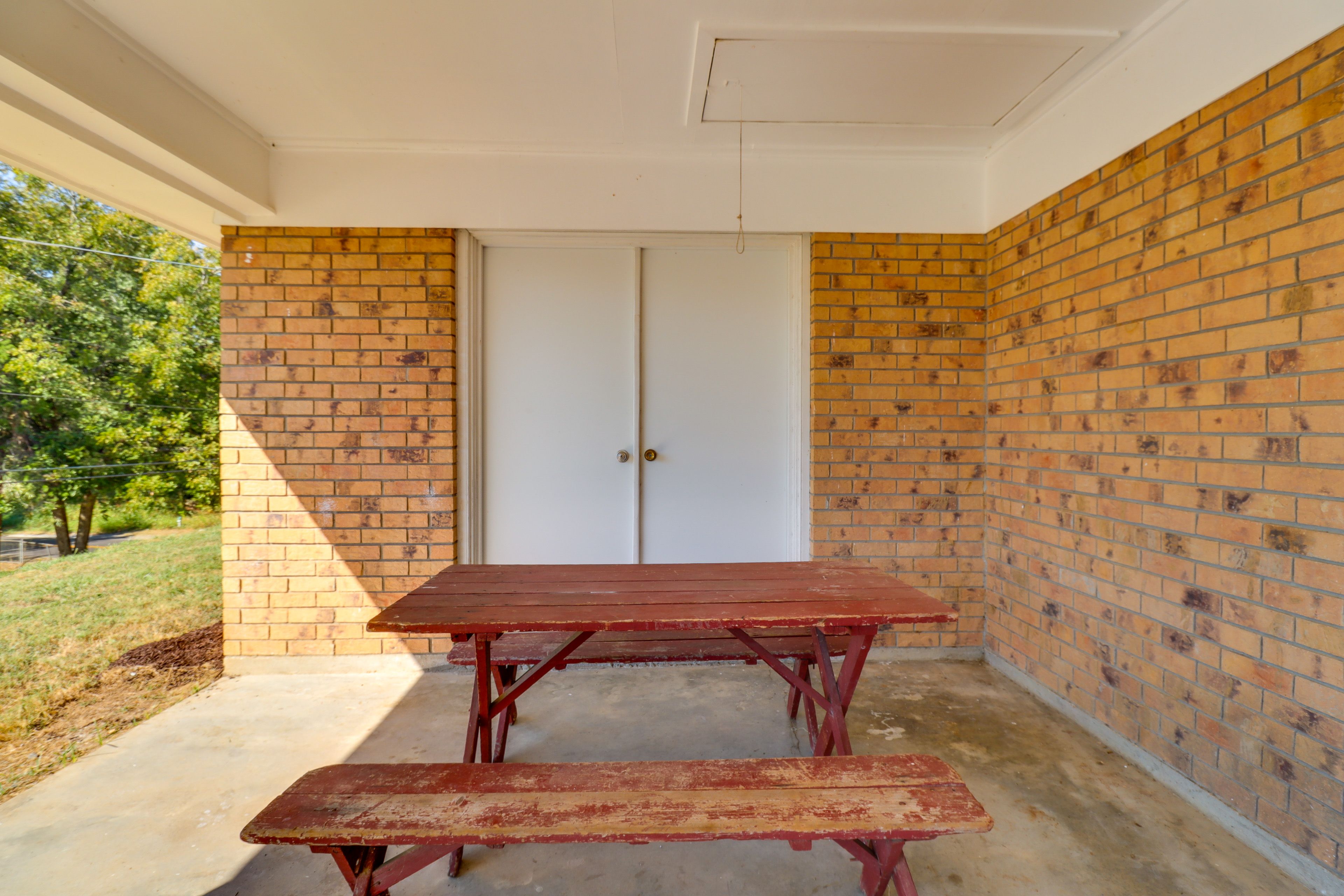 Covered Patio | Picnic Area