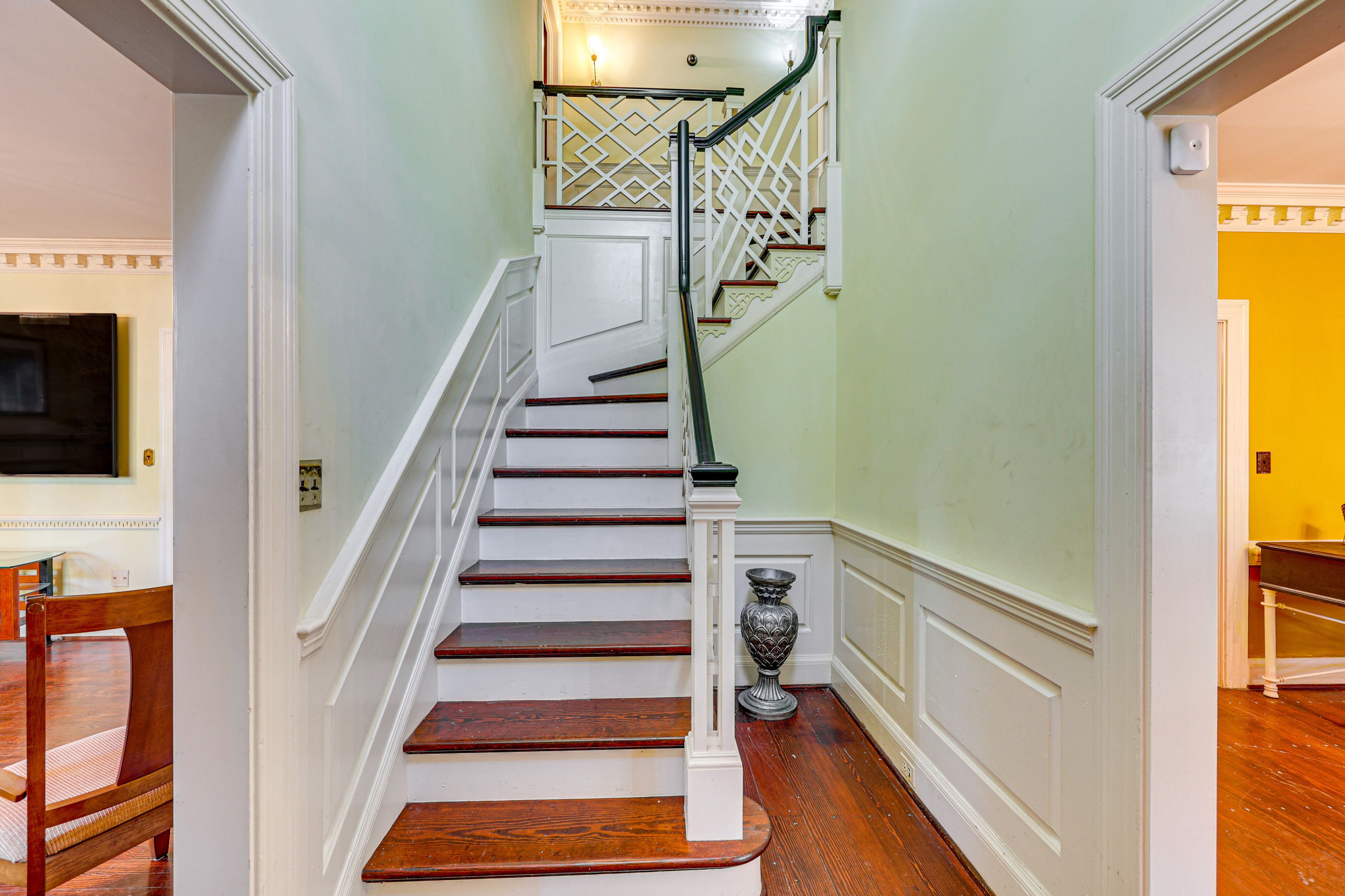 Stairs to 2nd Floor