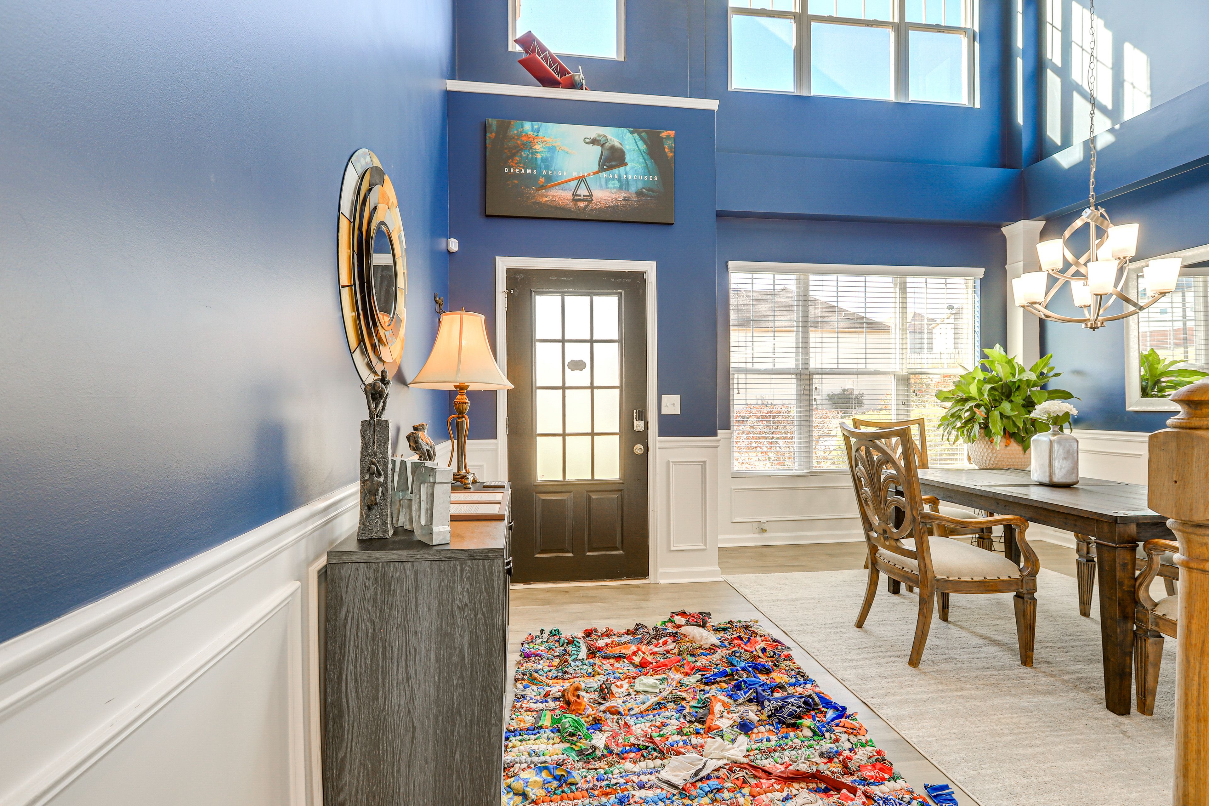 Entry | 1st Floor