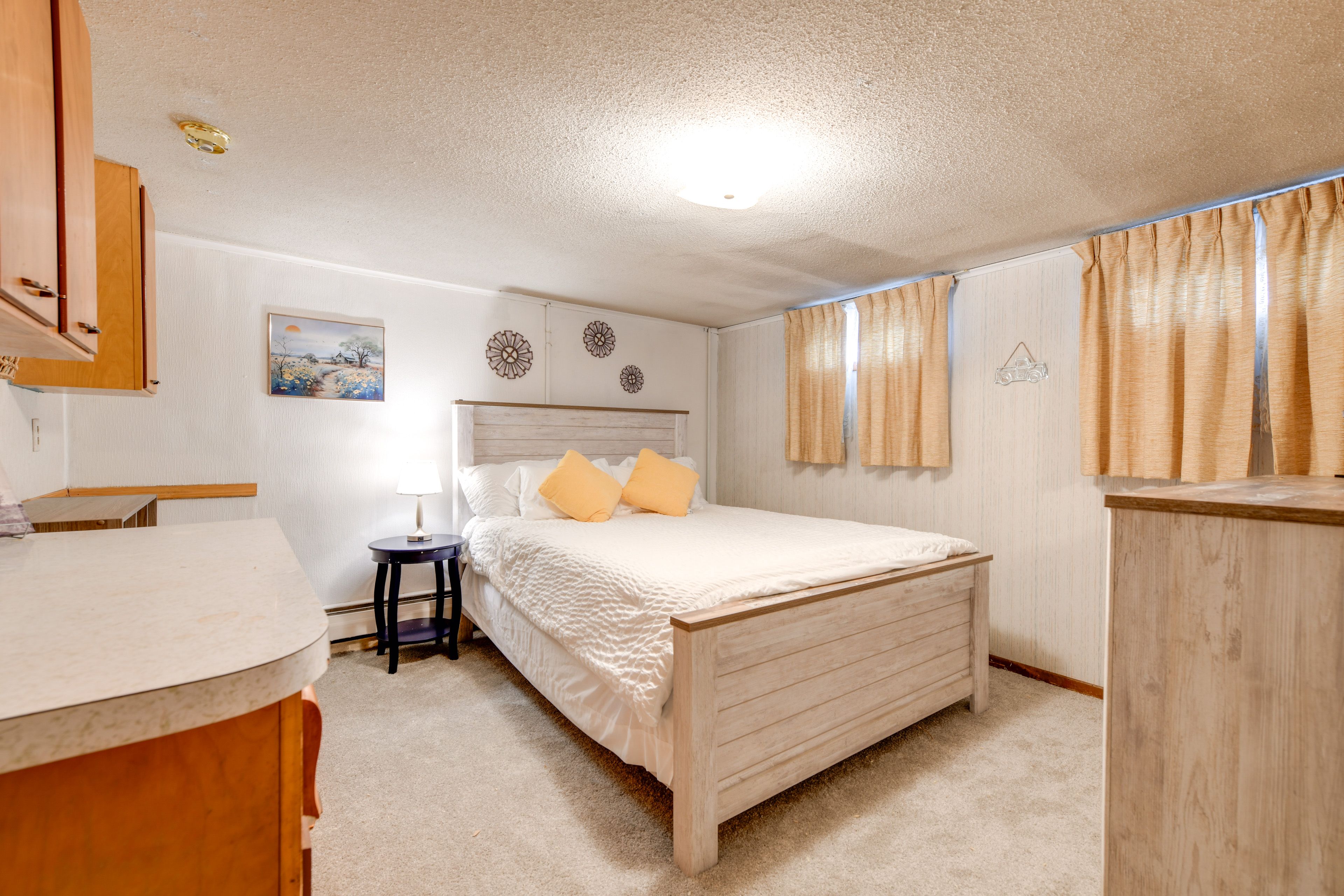 Bedroom 5 | Lower Level | Queen Bed