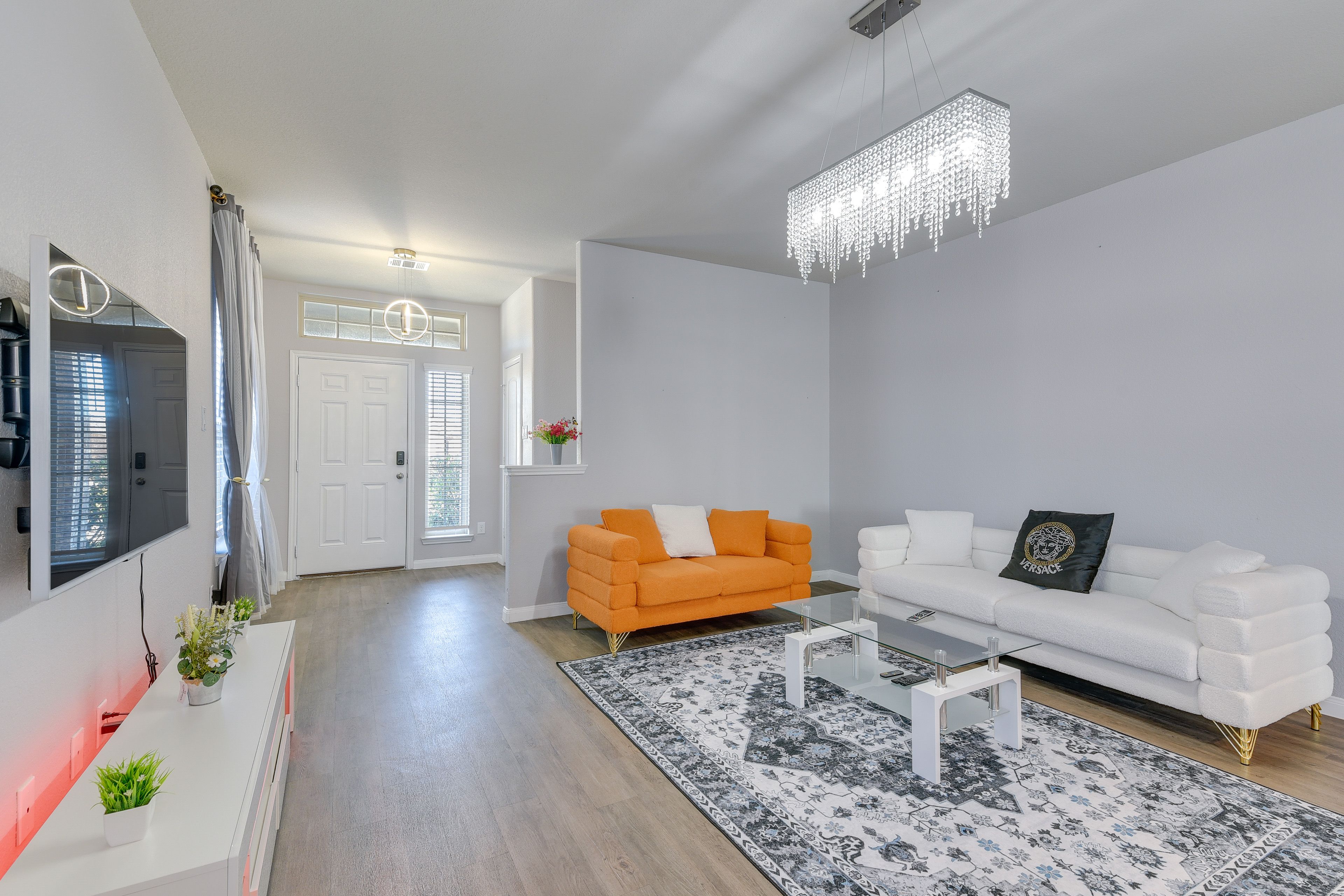 Living Area | Smart TV | Board Games | 1st Floor