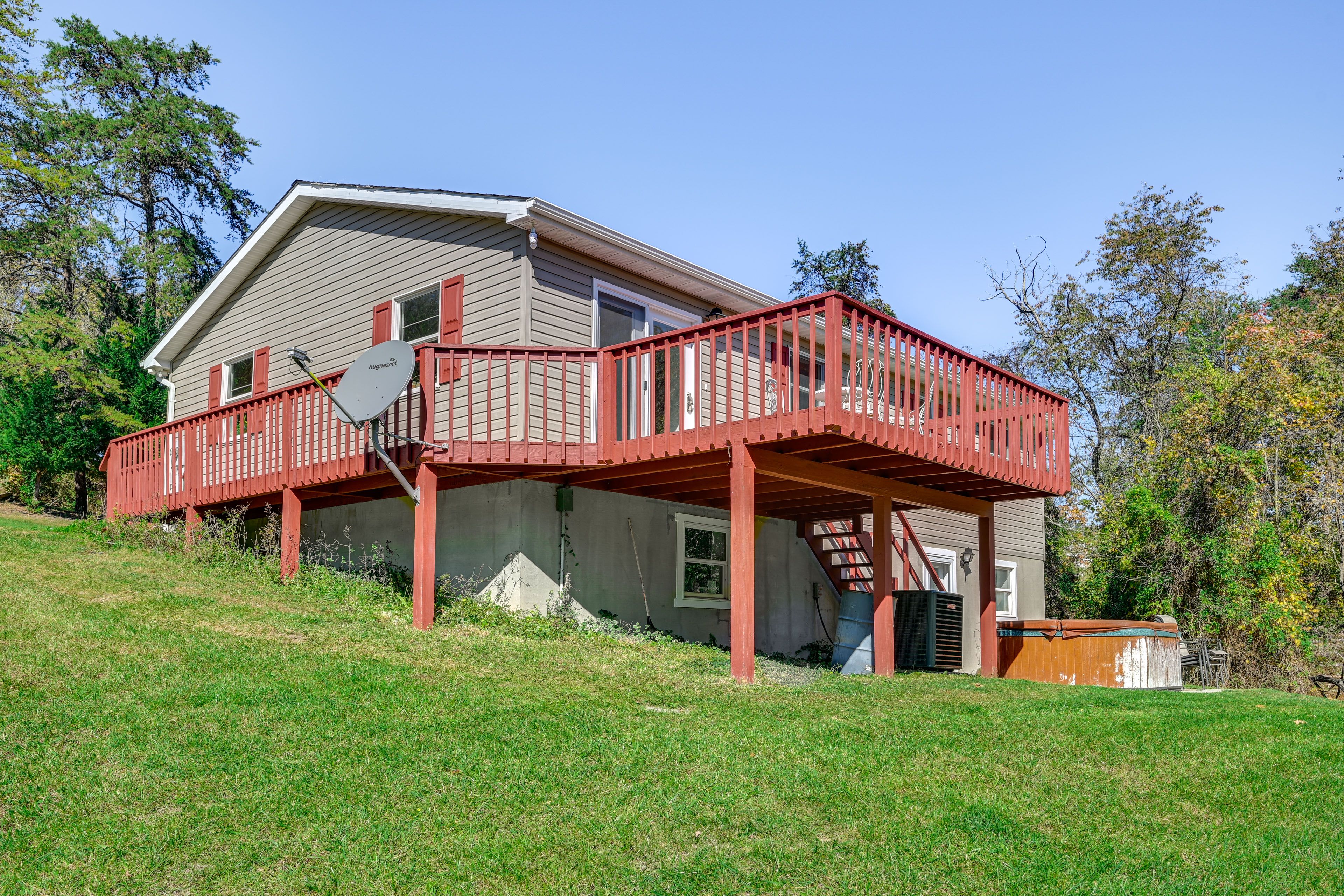 House Exterior | Hot Tub Temporarily Unavailable