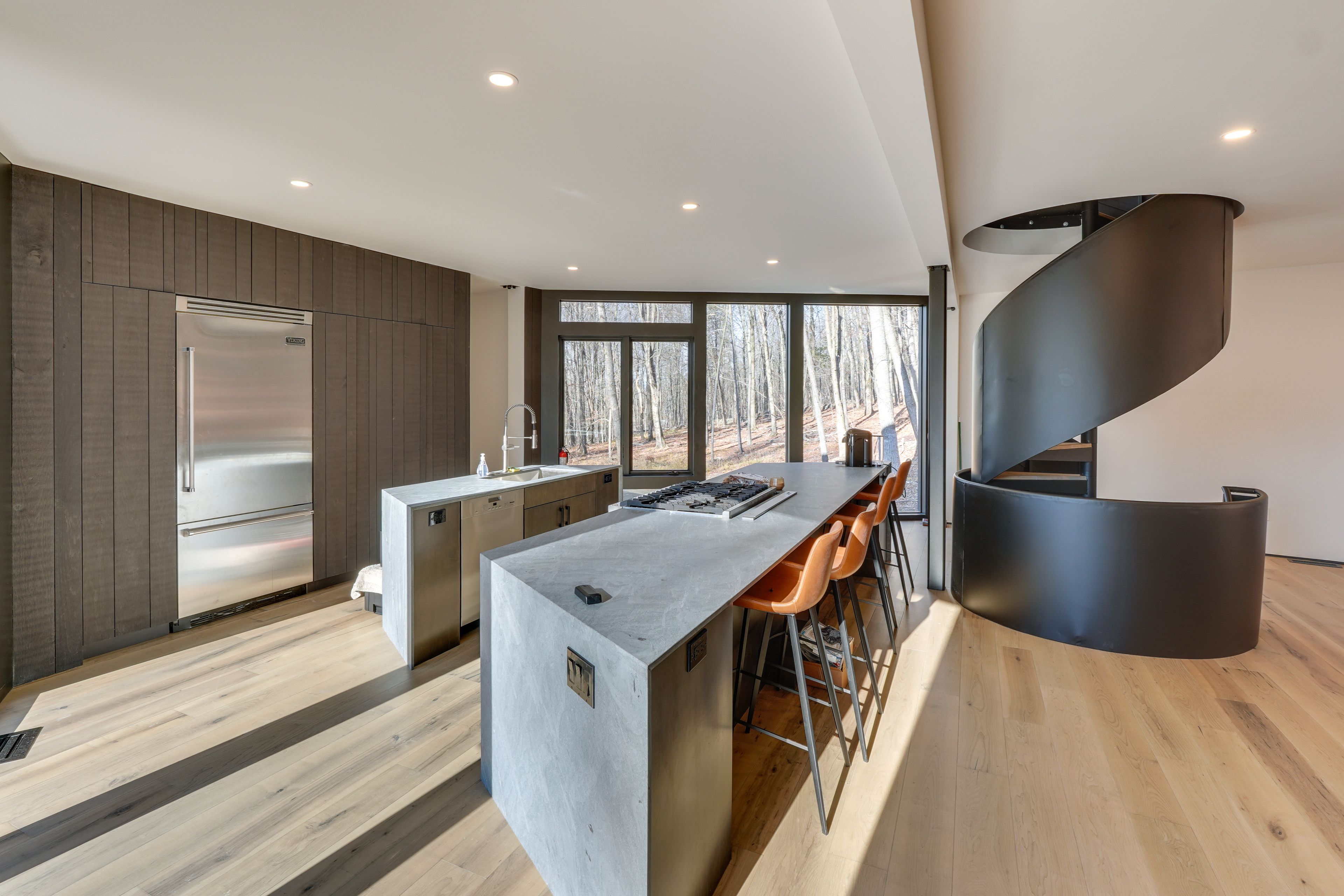 Kitchen | Cooking Basics | Breakfast Bar | 1st Floor