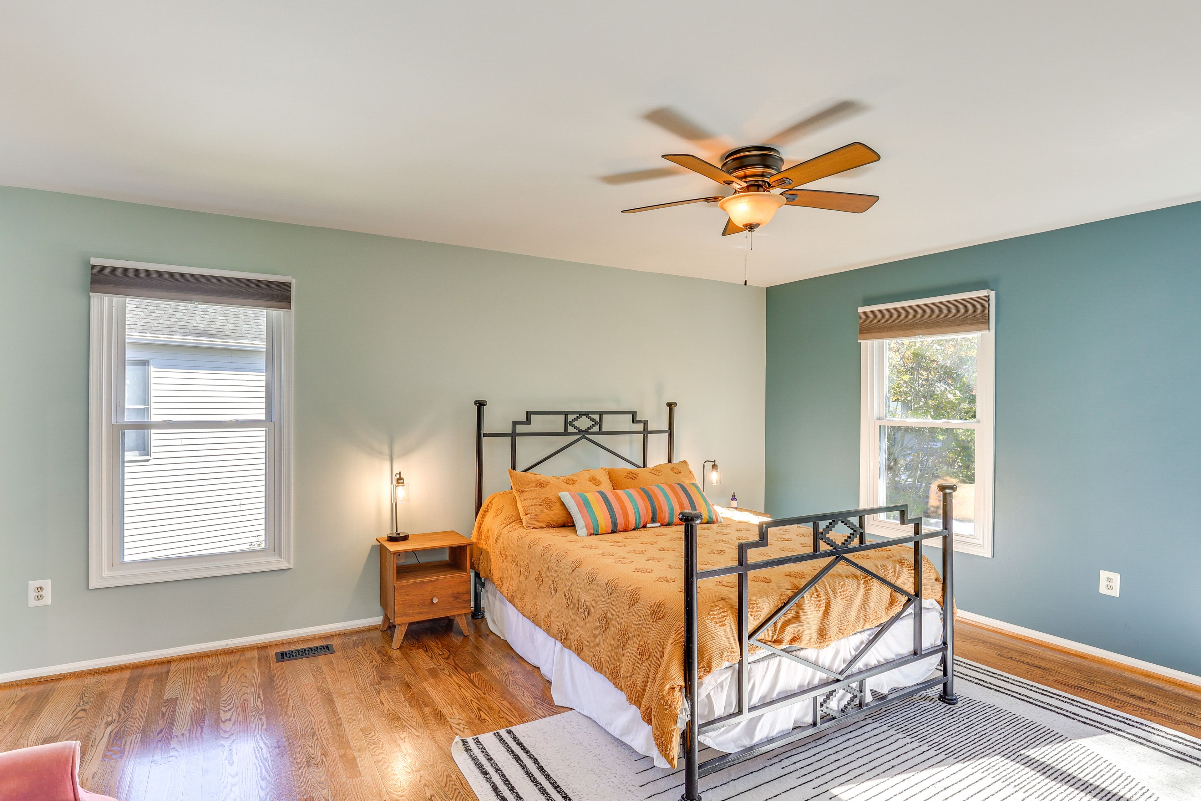Bedroom 2 | Upper Level | Queen Bed