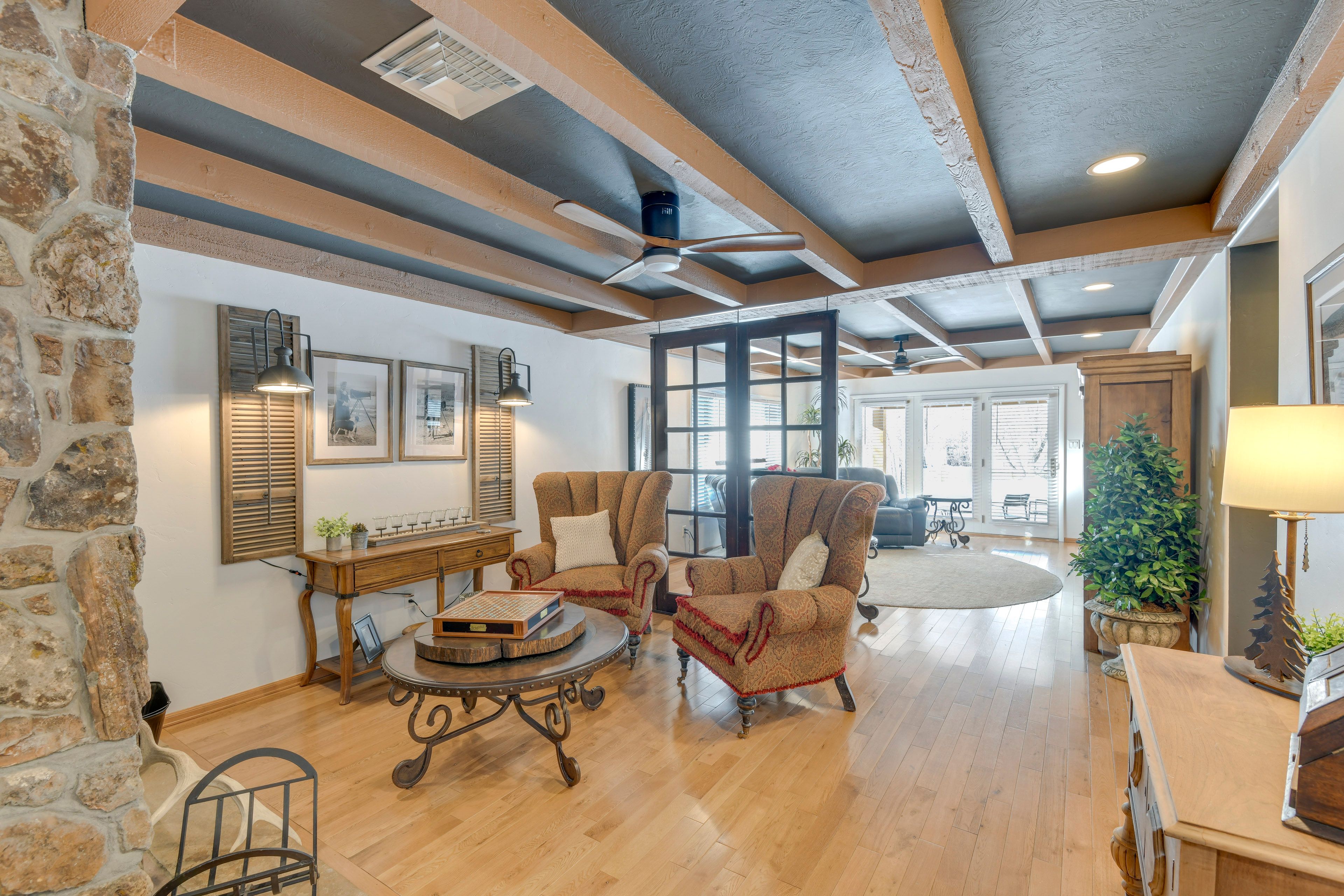 Lounging Space | Upper Level