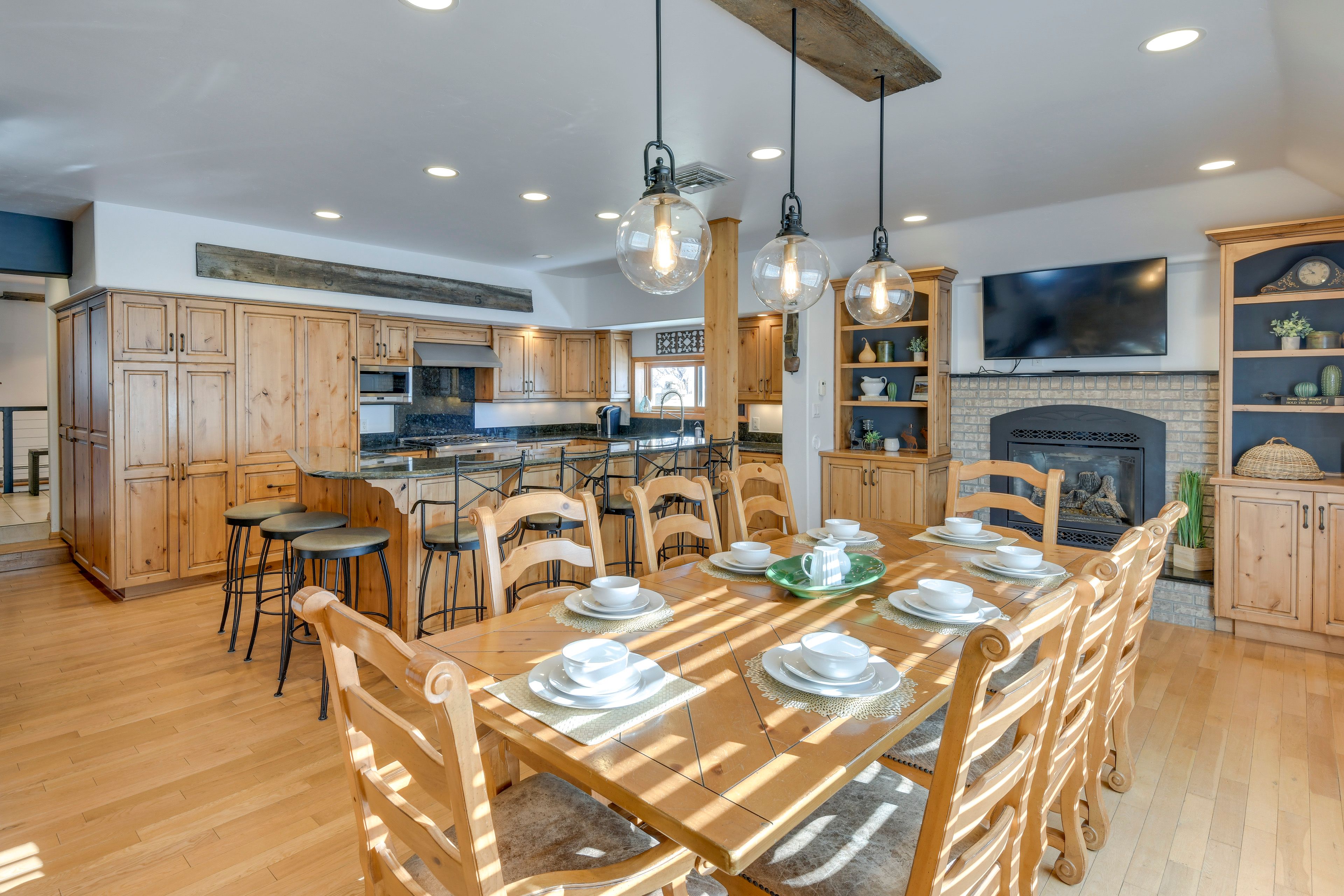 Dining Room | Main Level | Dishware & Flatware