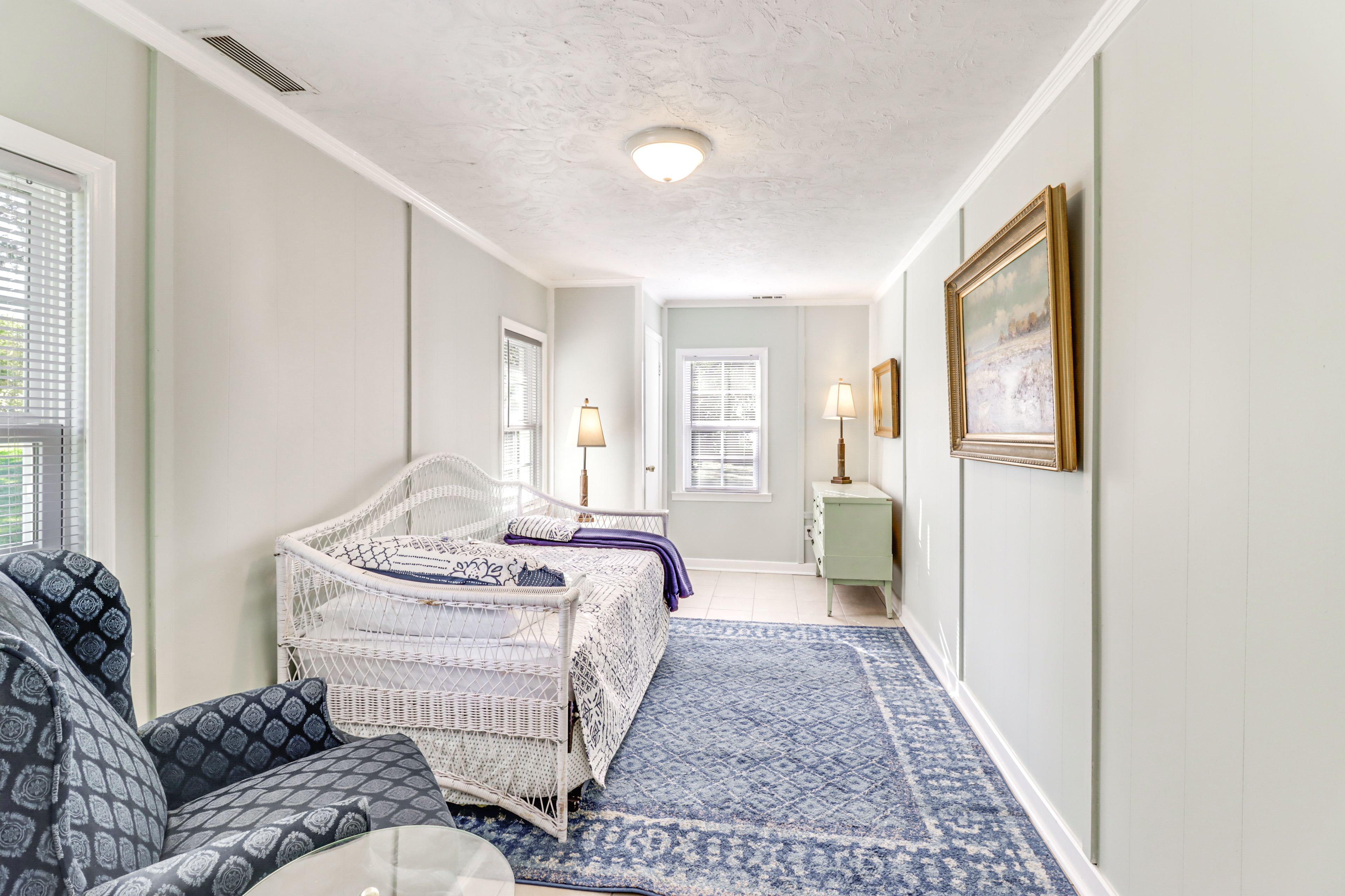 Bedroom 2 | 2 Twin Beds
