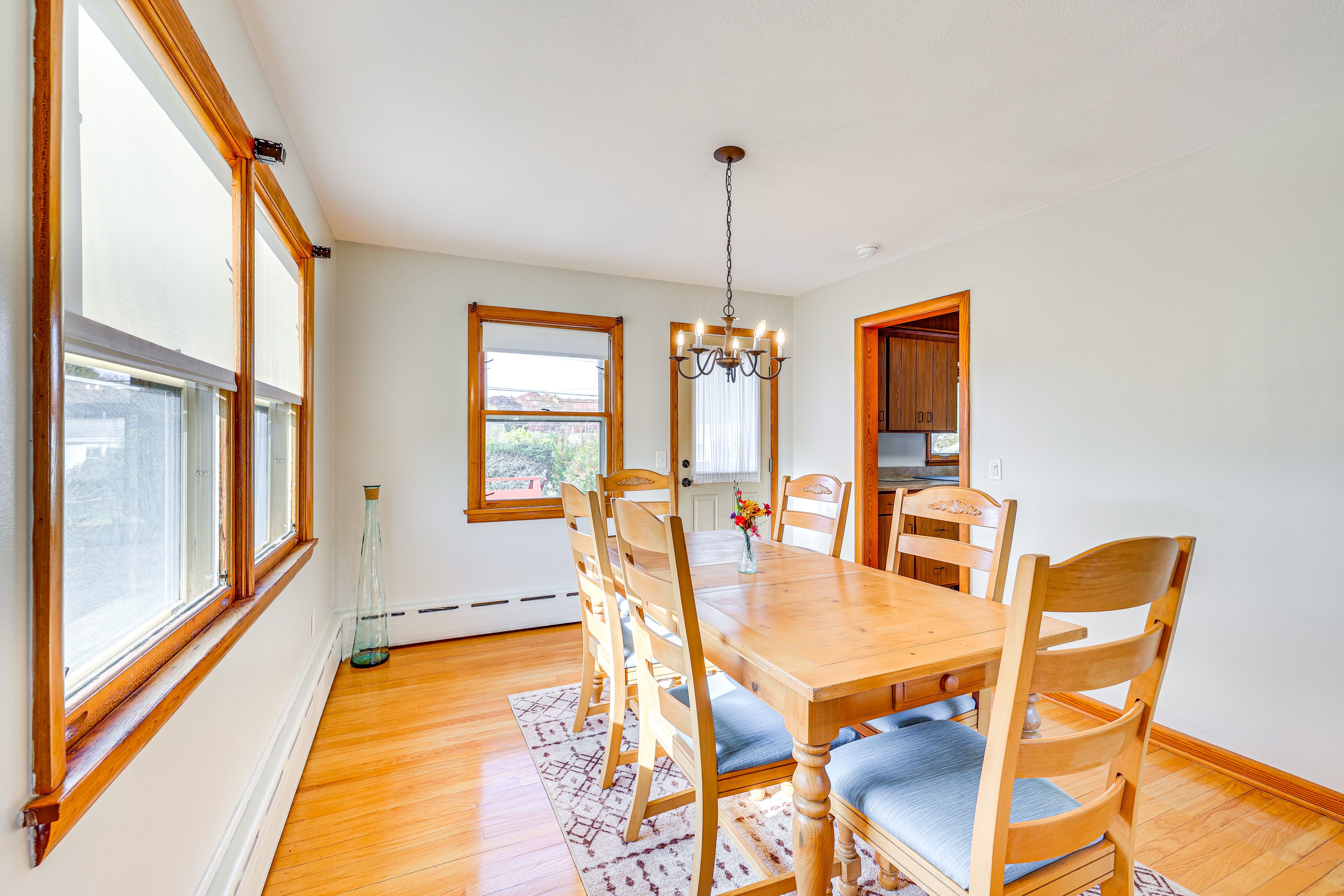 Dining Room | 1st Floor | Dishware & Flatware