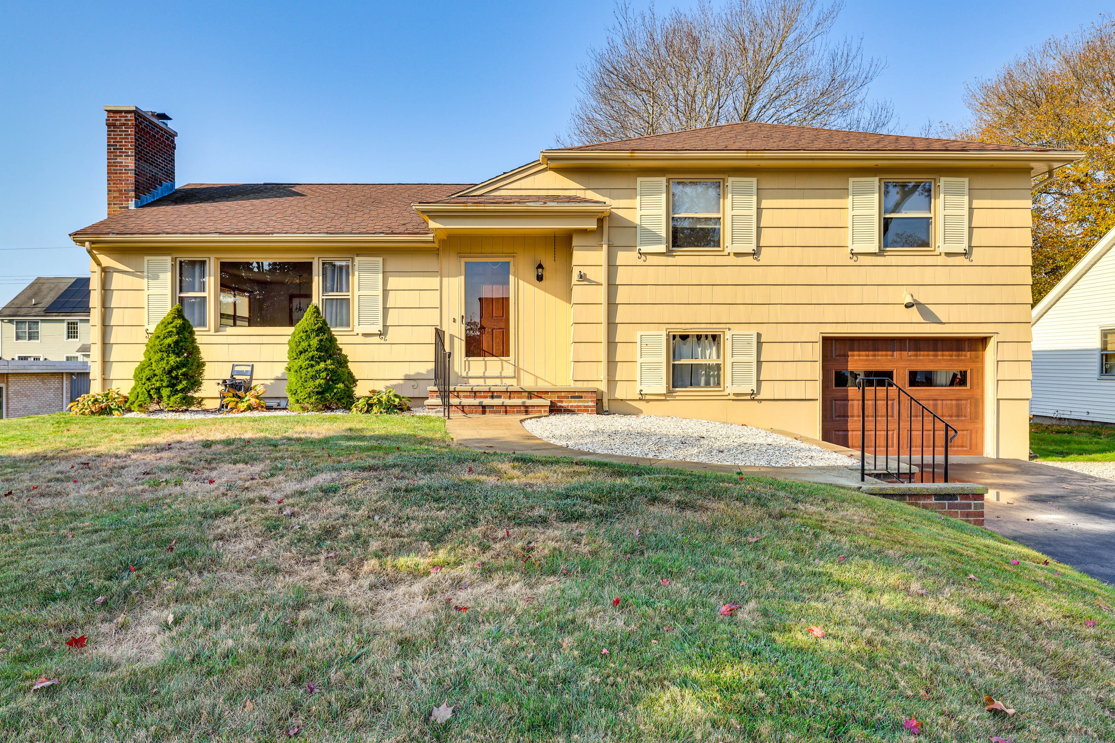 Waterford Vacation Rental | 4BR | 2BA | 6 Steps to Enter | 2,000 Sq Ft