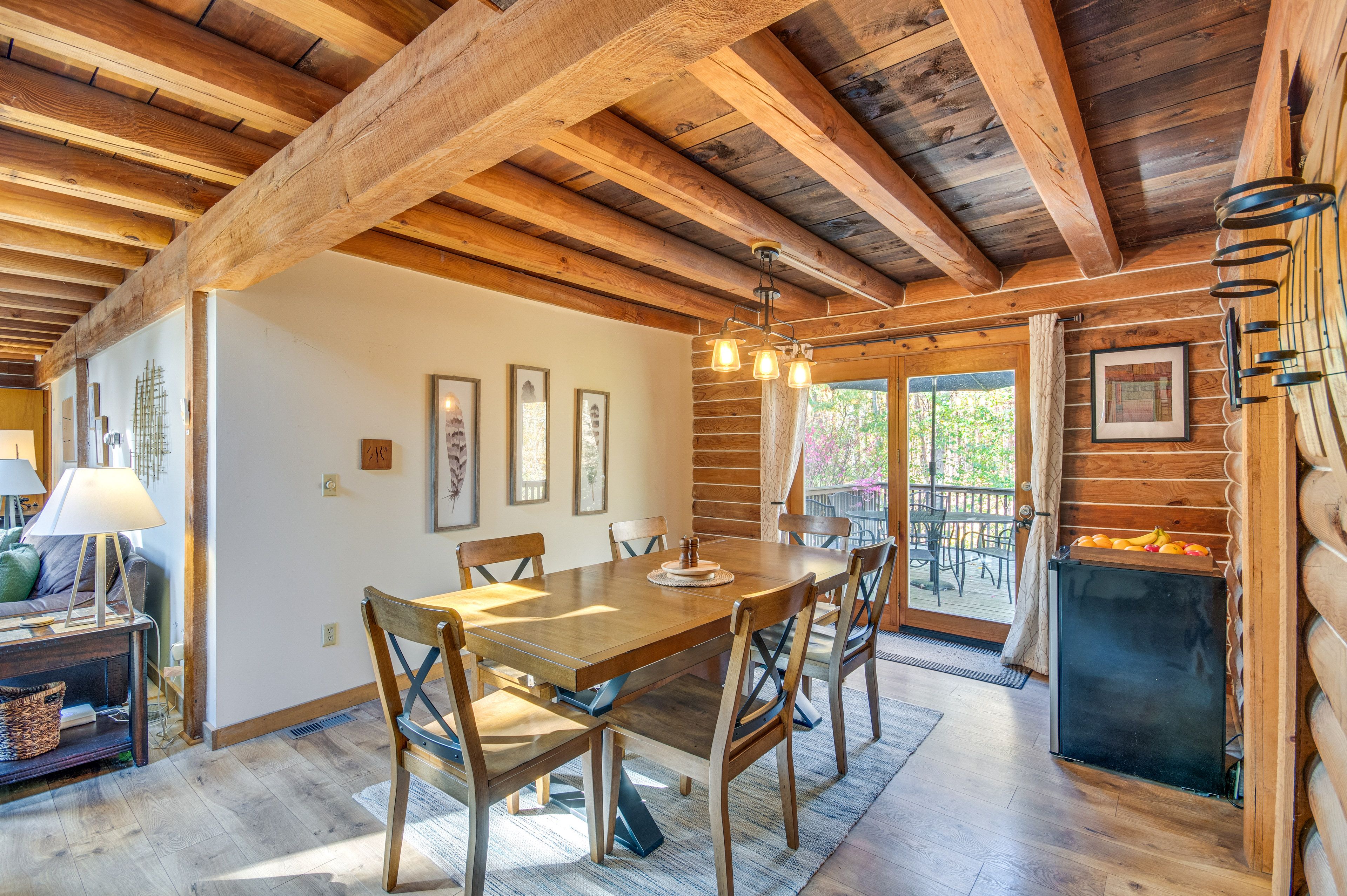 Dining Area | 1st Floor