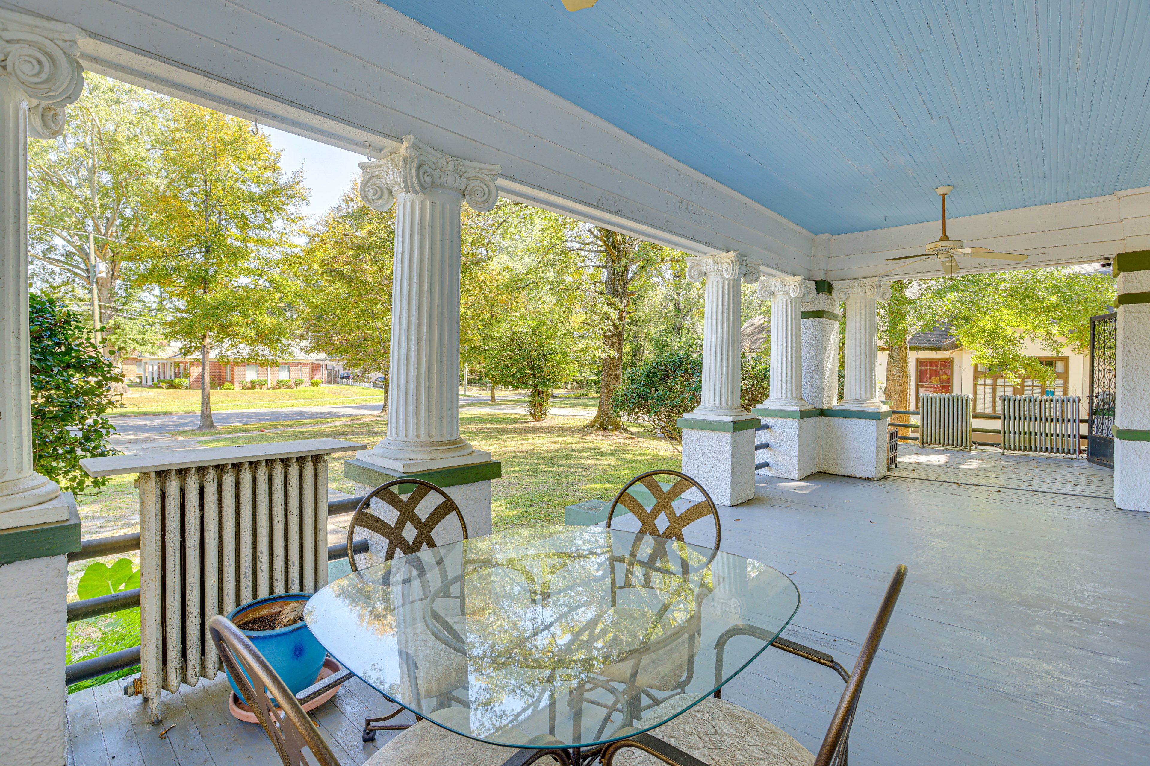 Porch | Outdoor Dining Set