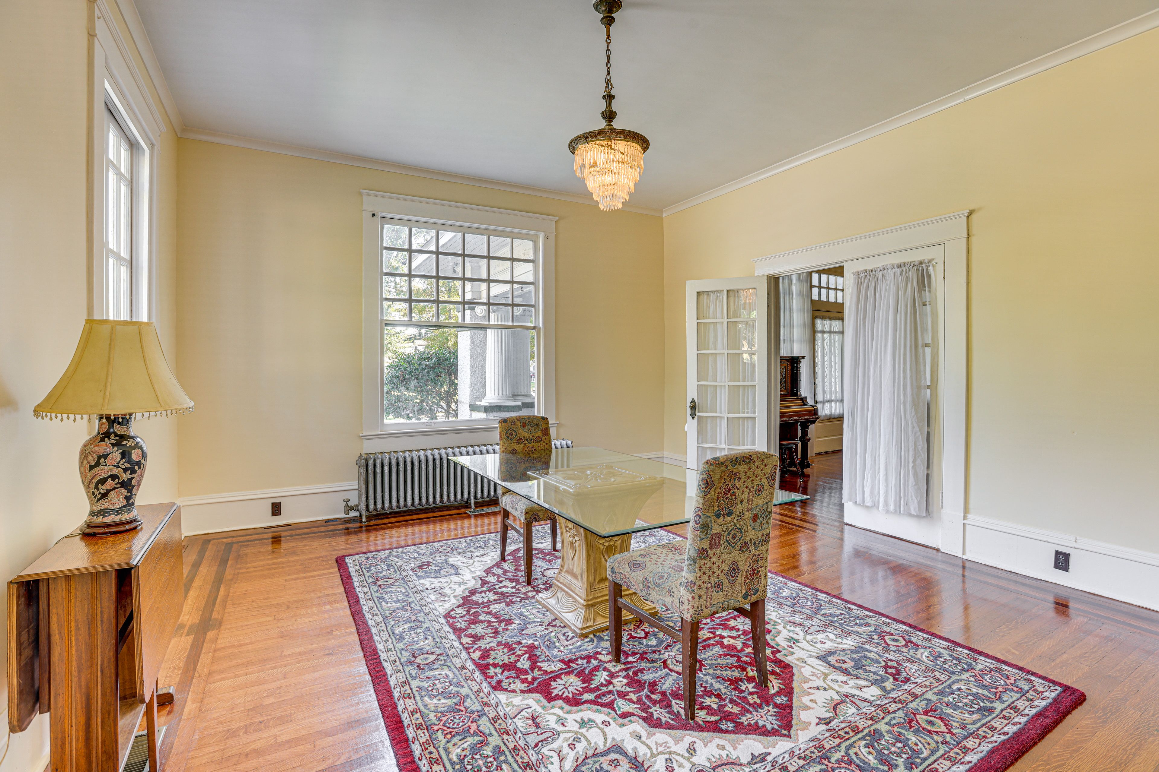 Formal Dining Room | 1st Floor