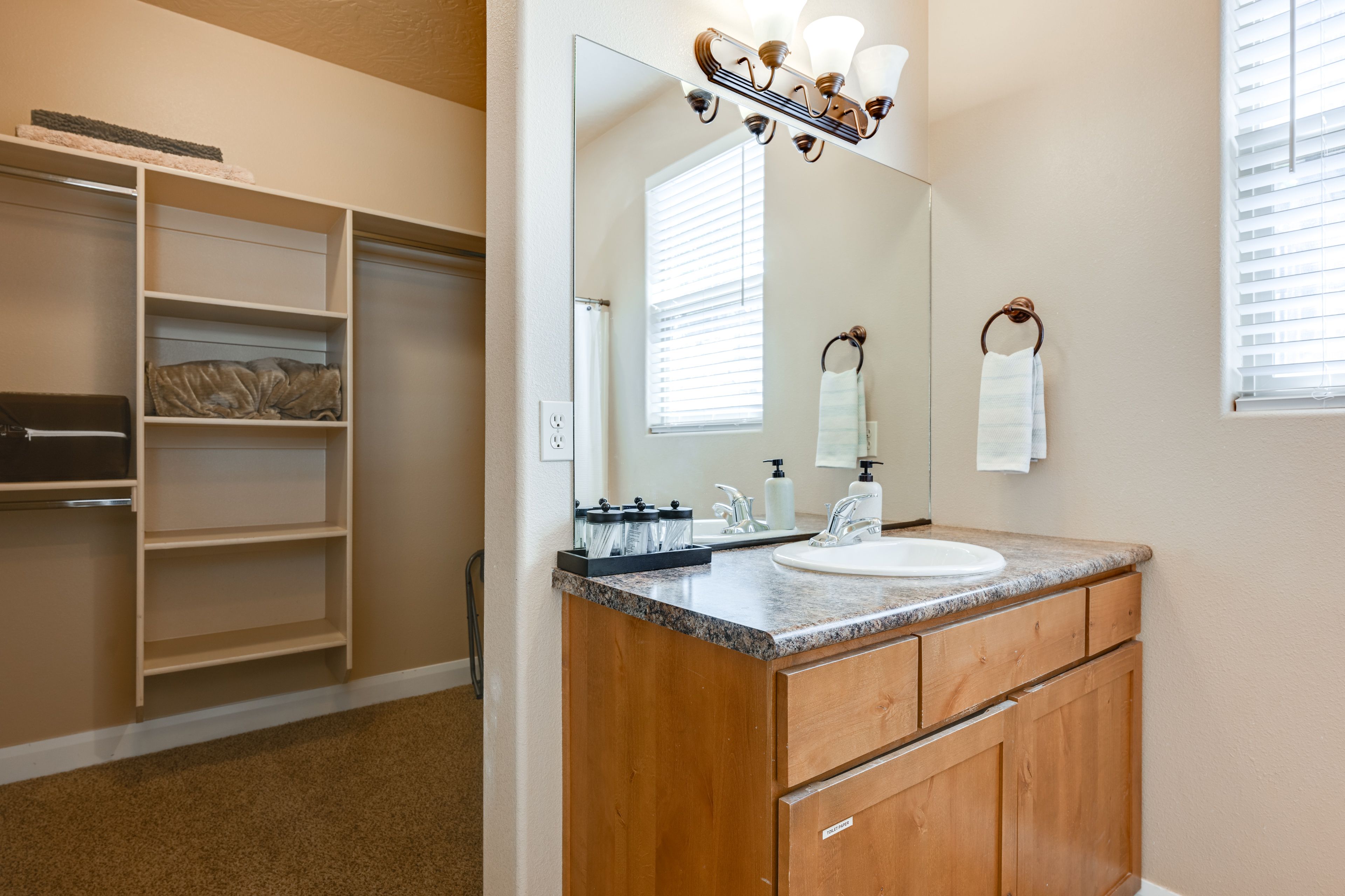 En-Suite Bathroom | Walk-In Closet | Towels Provided