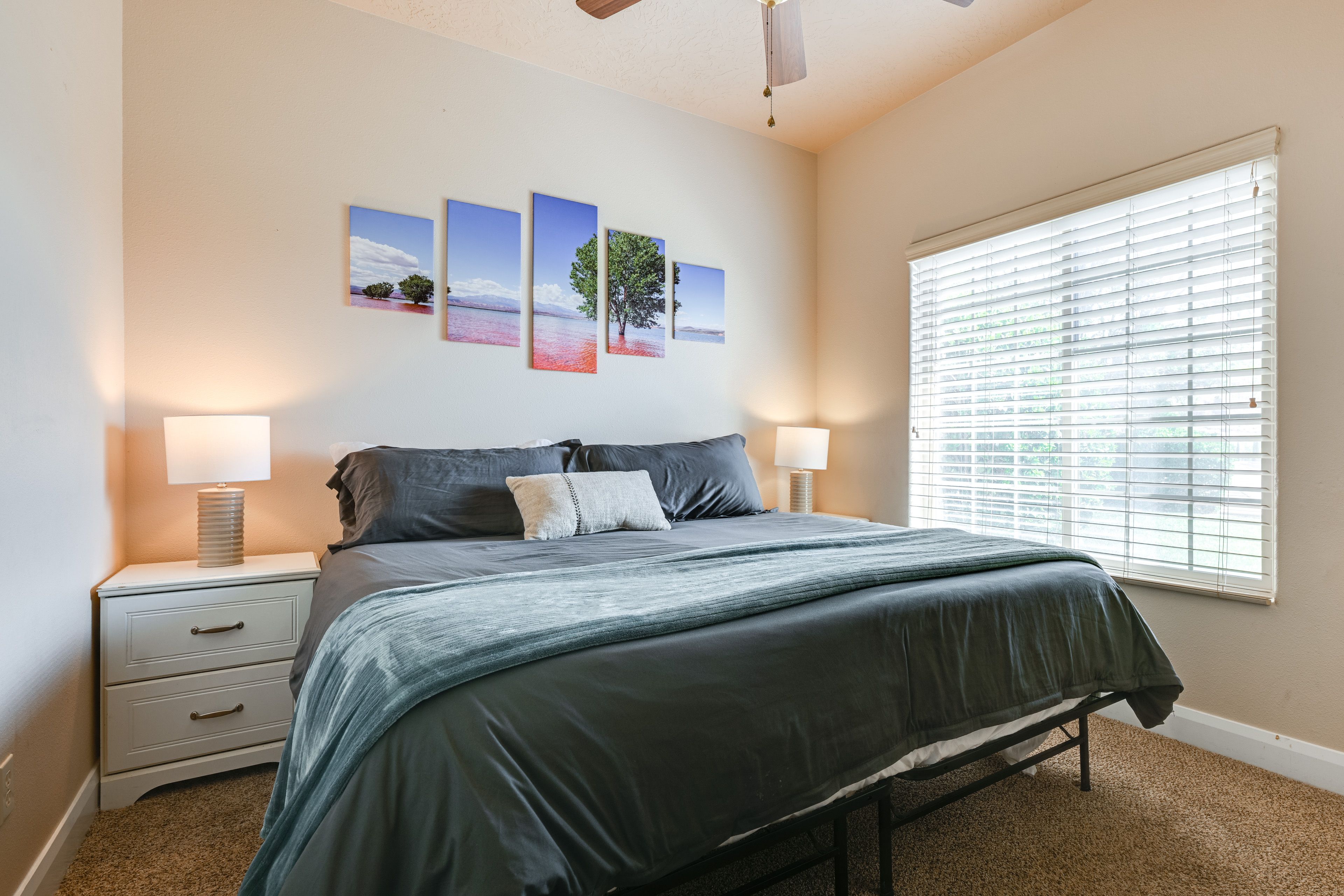 Bedroom 2 | King Bed