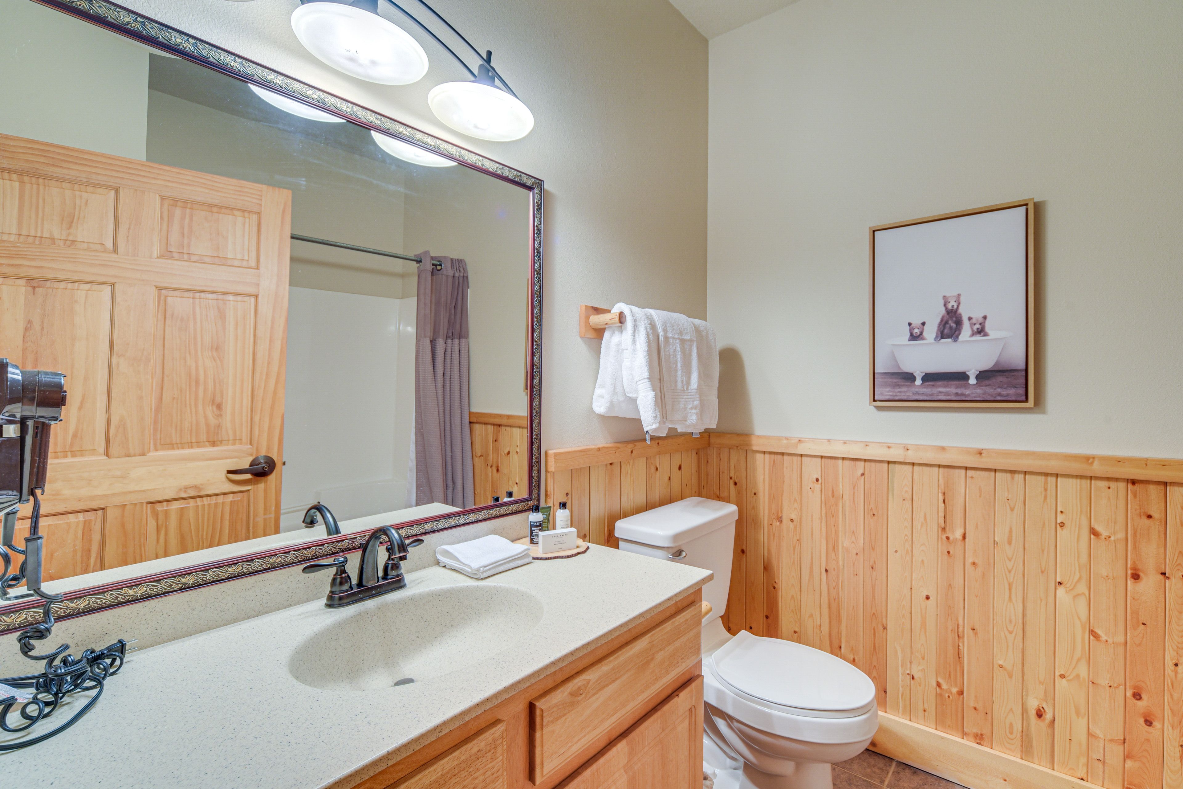 Full Bathroom | Hair Dryer