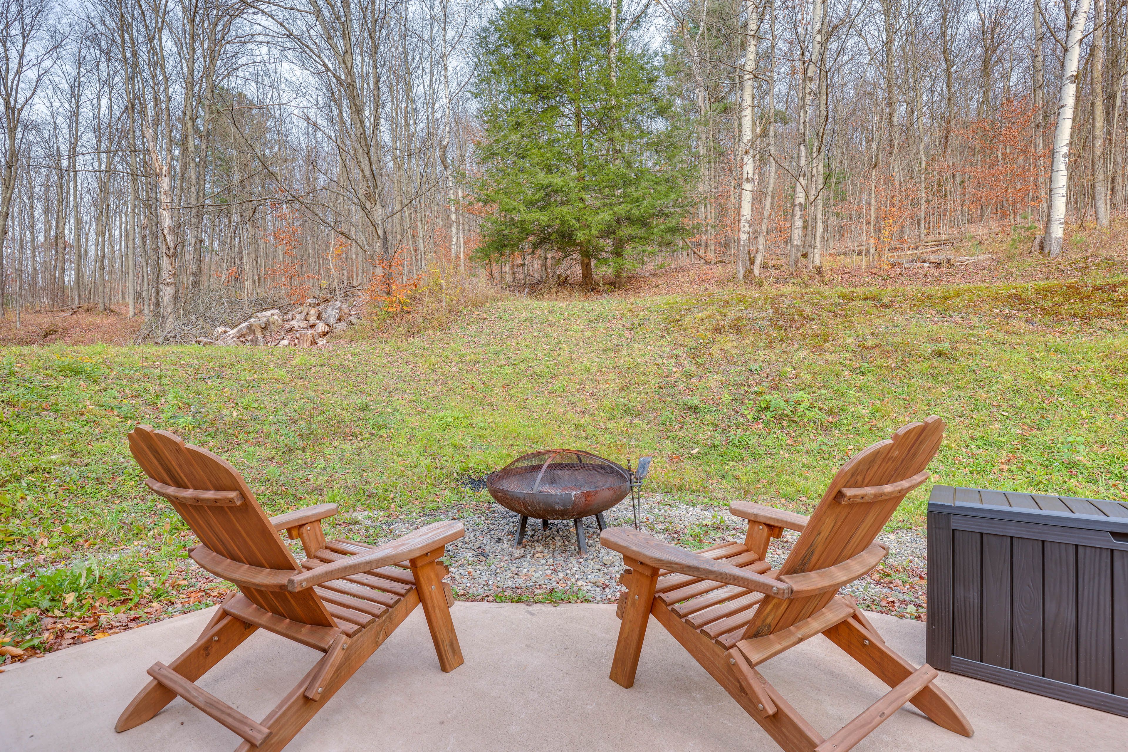 Wood-Burning Fire Pit | Firewood Provided