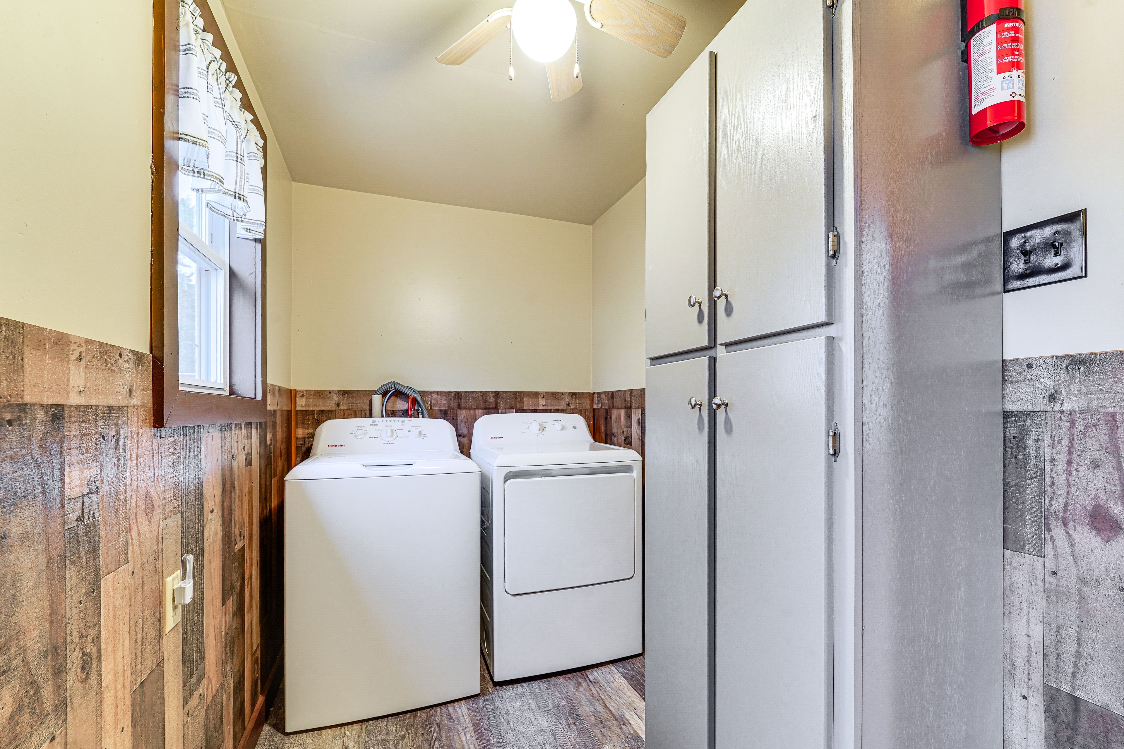 Laundry Room | 1st Floor | Washer & Dryer