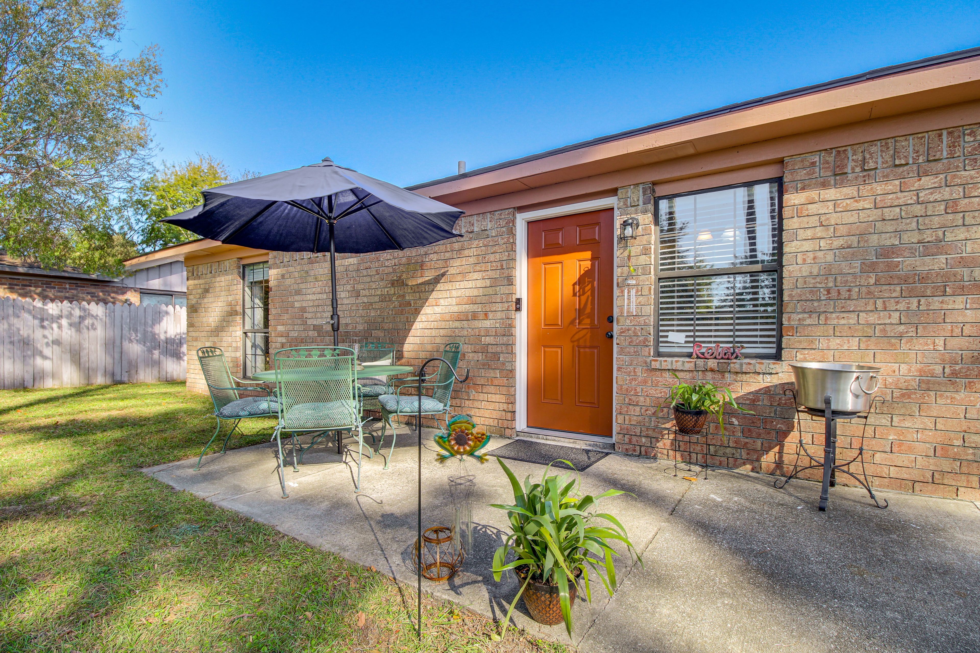 Patio & Yard